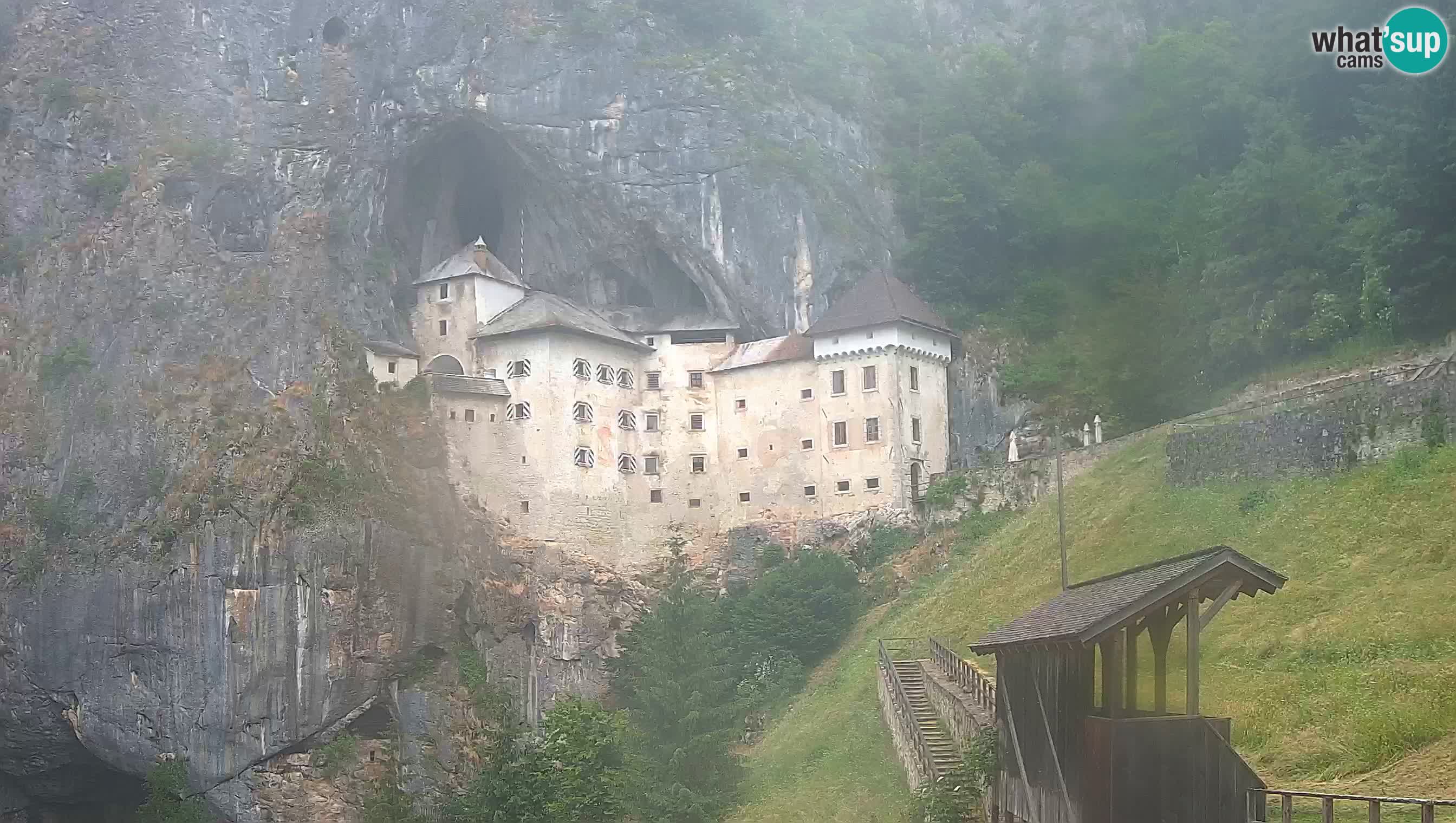 Live Webcam Castello di Predjama – Postumia – Slovenia