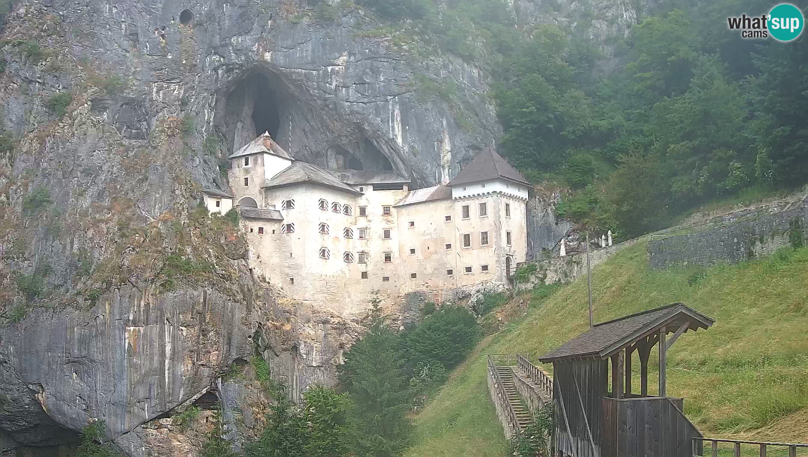 Camera en vivo Castillo de Predjama – Postojna – Eslovenia