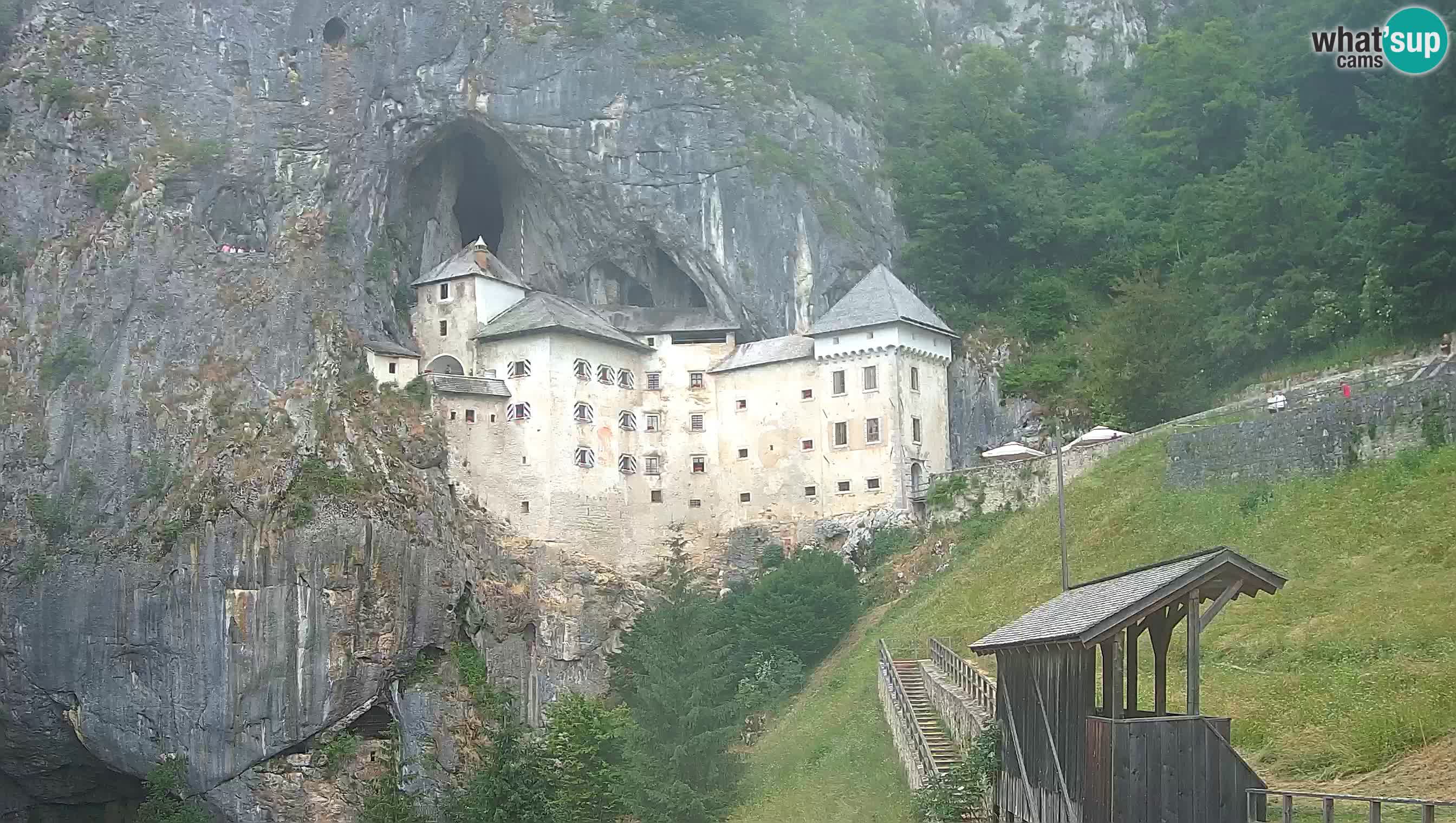 Live Webcam Castello di Predjama – Postumia – Slovenia