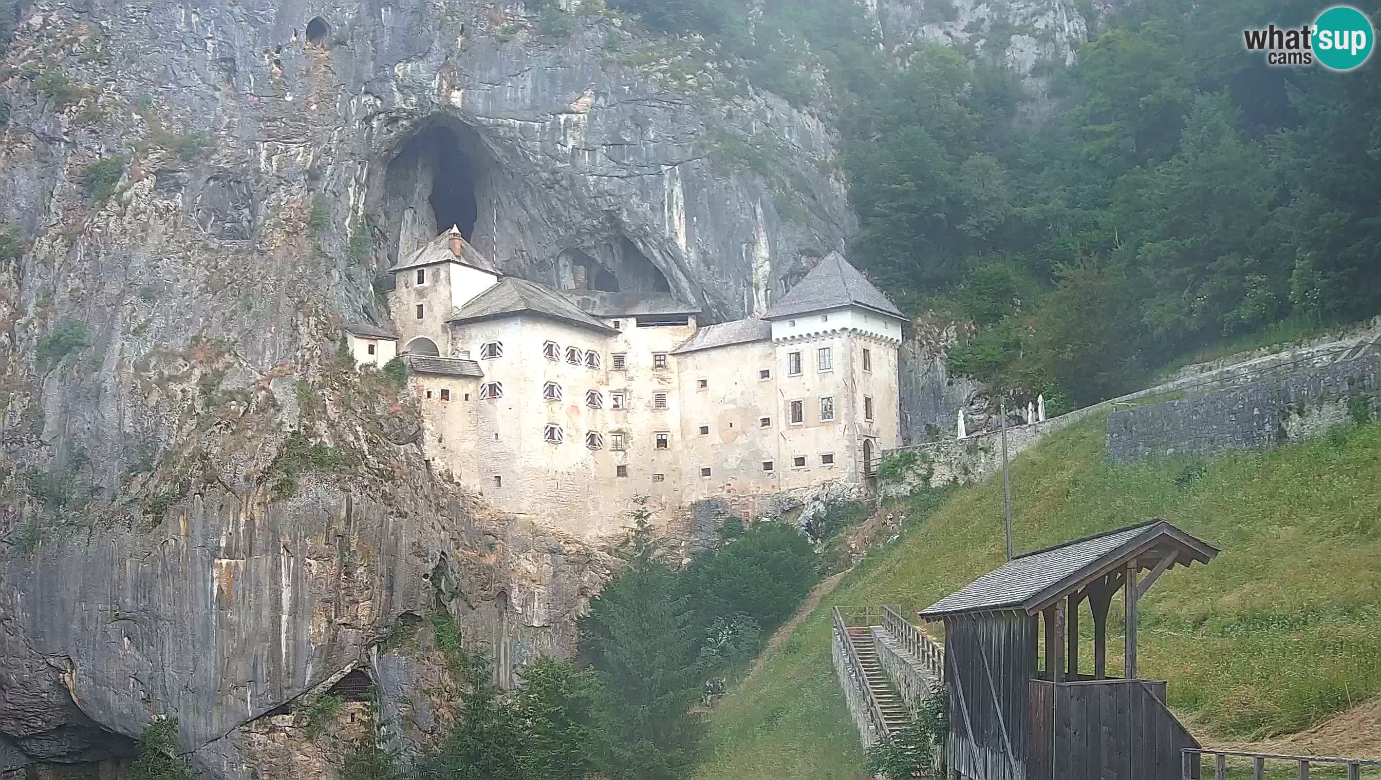 Camera en vivo Castillo de Predjama – Postojna – Eslovenia