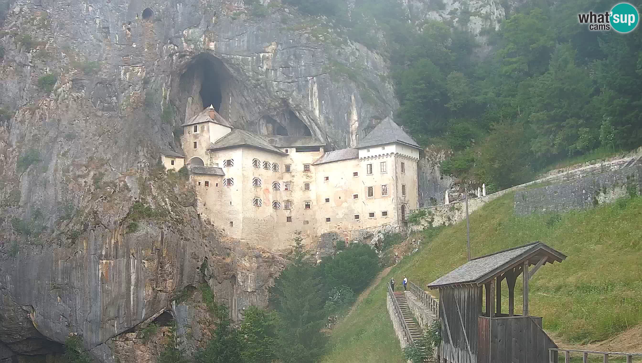 Camera en vivo Castillo de Predjama – Postojna – Eslovenia