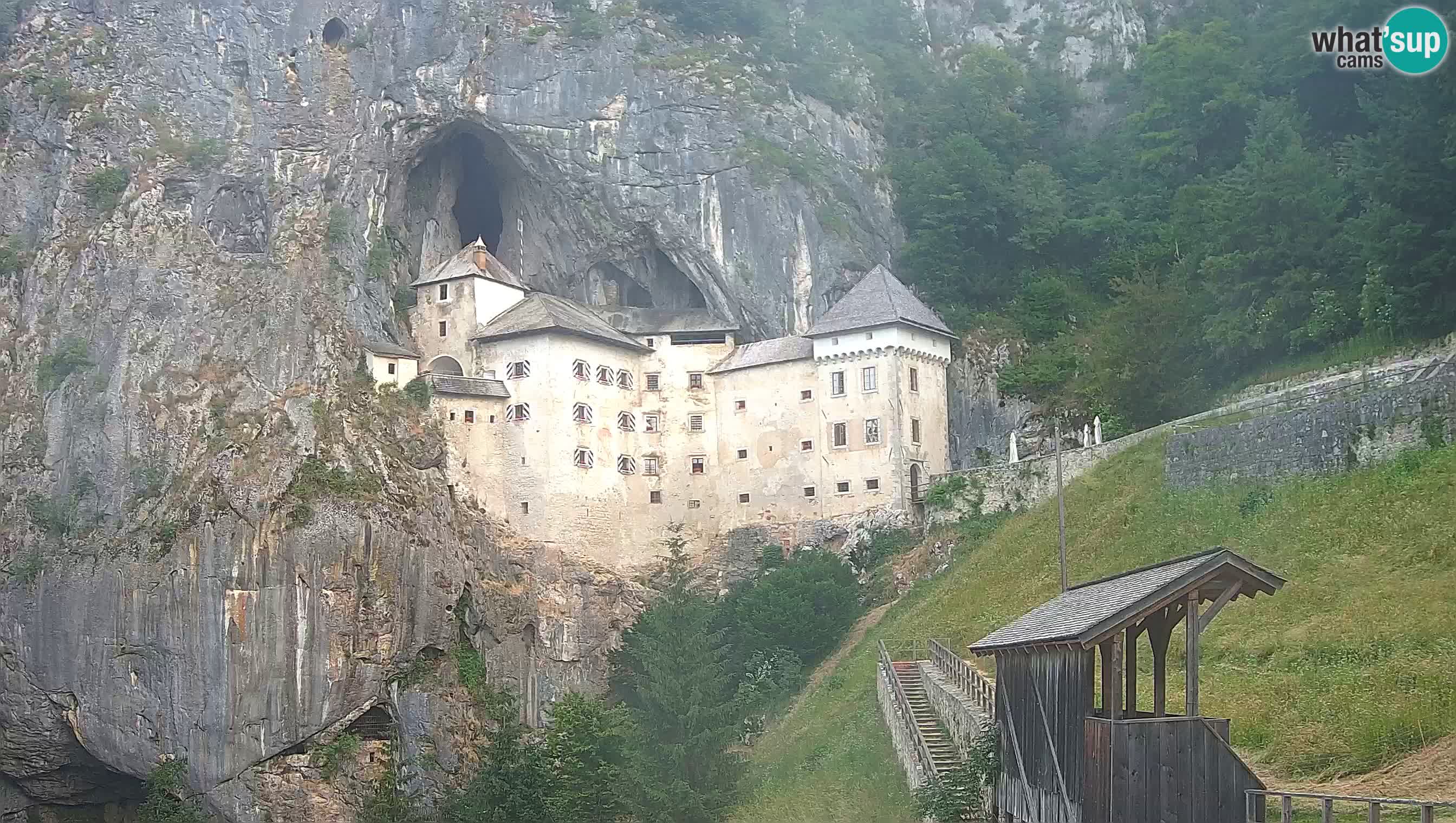 Live Webcam Predjamski grad – Predjama Castle – Postojna – Slovenia