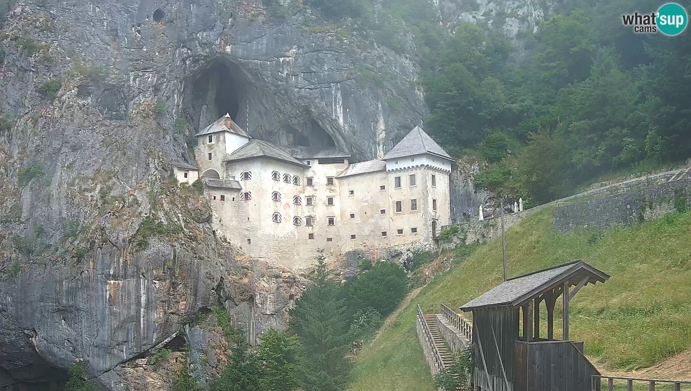 Camera en vivo Castillo de Predjama – Postojna – Eslovenia