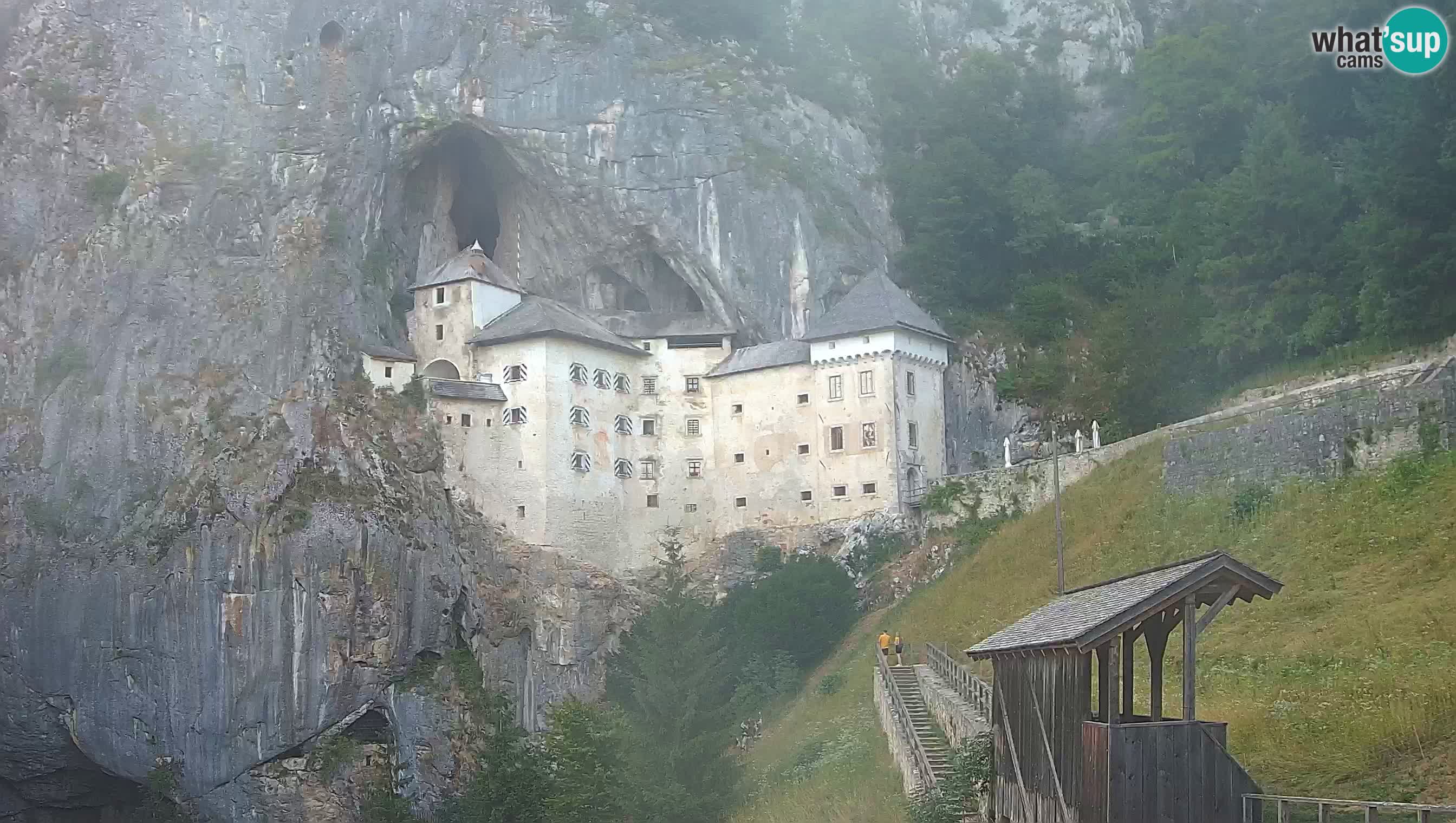 Web kamera Predjamski dvorac – Postojna – Slovenija
