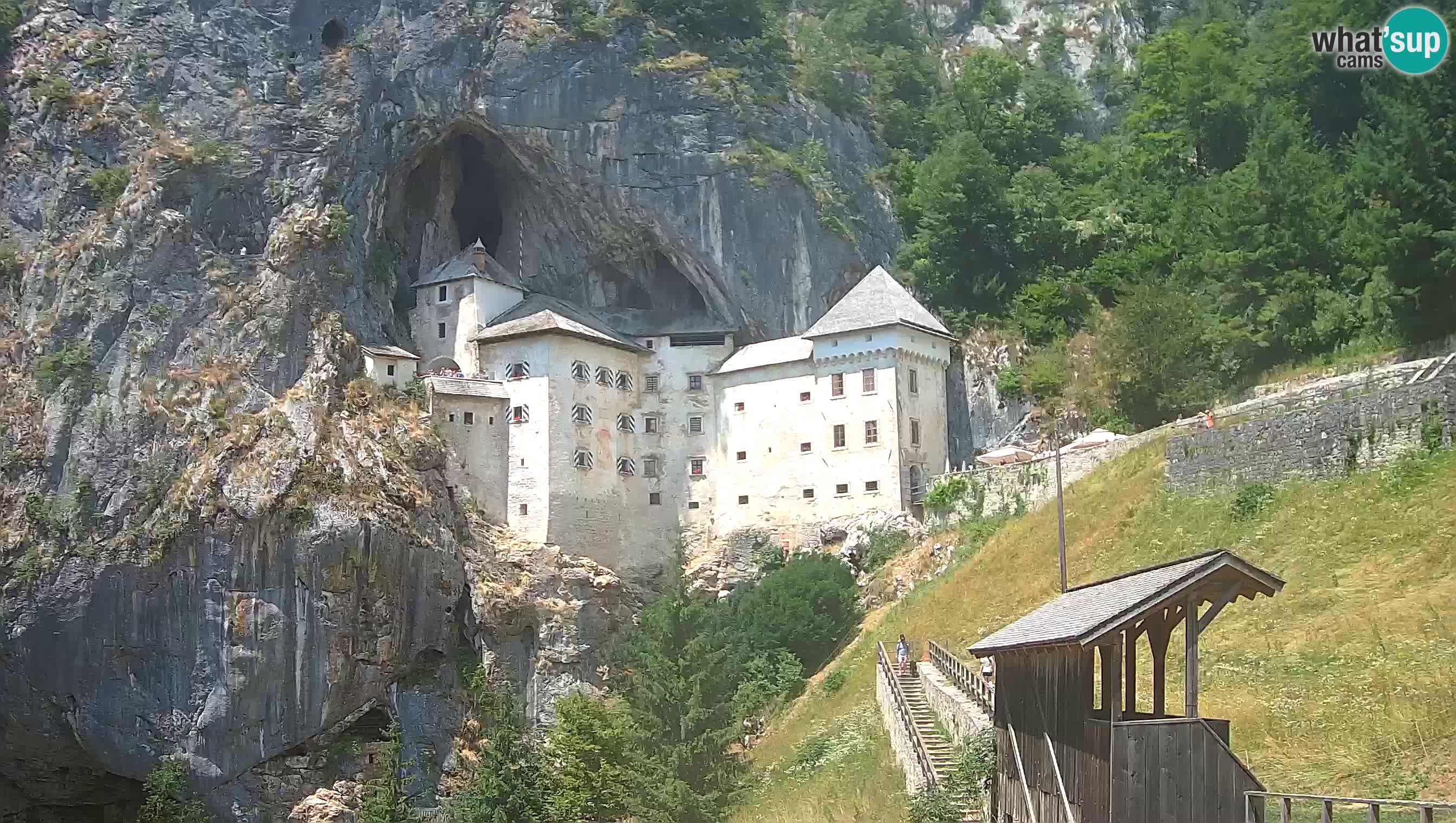 Live Webcam Castello di Predjama – Postumia – Slovenia