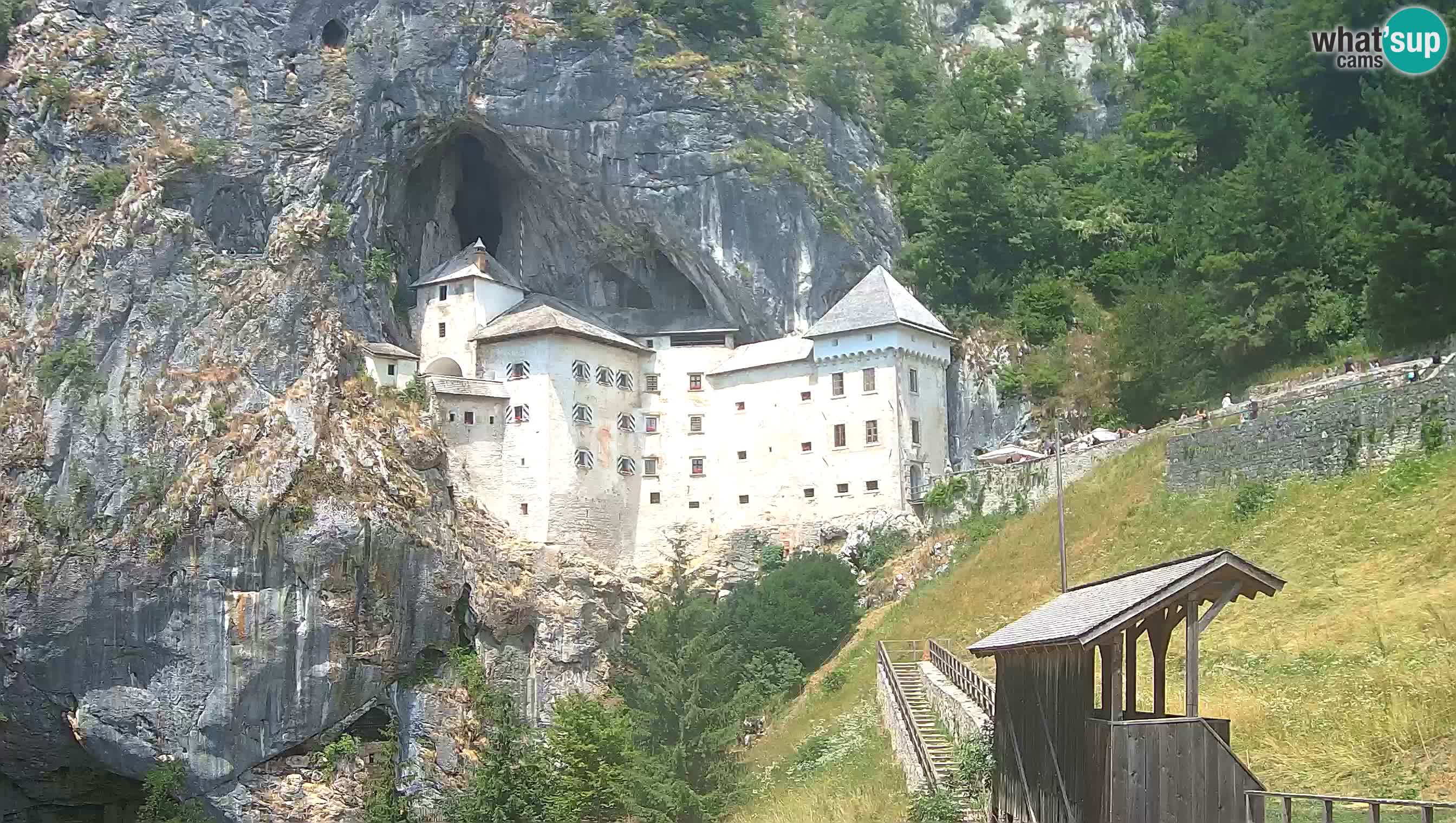 Camera en vivo Castillo de Predjama – Postojna – Eslovenia