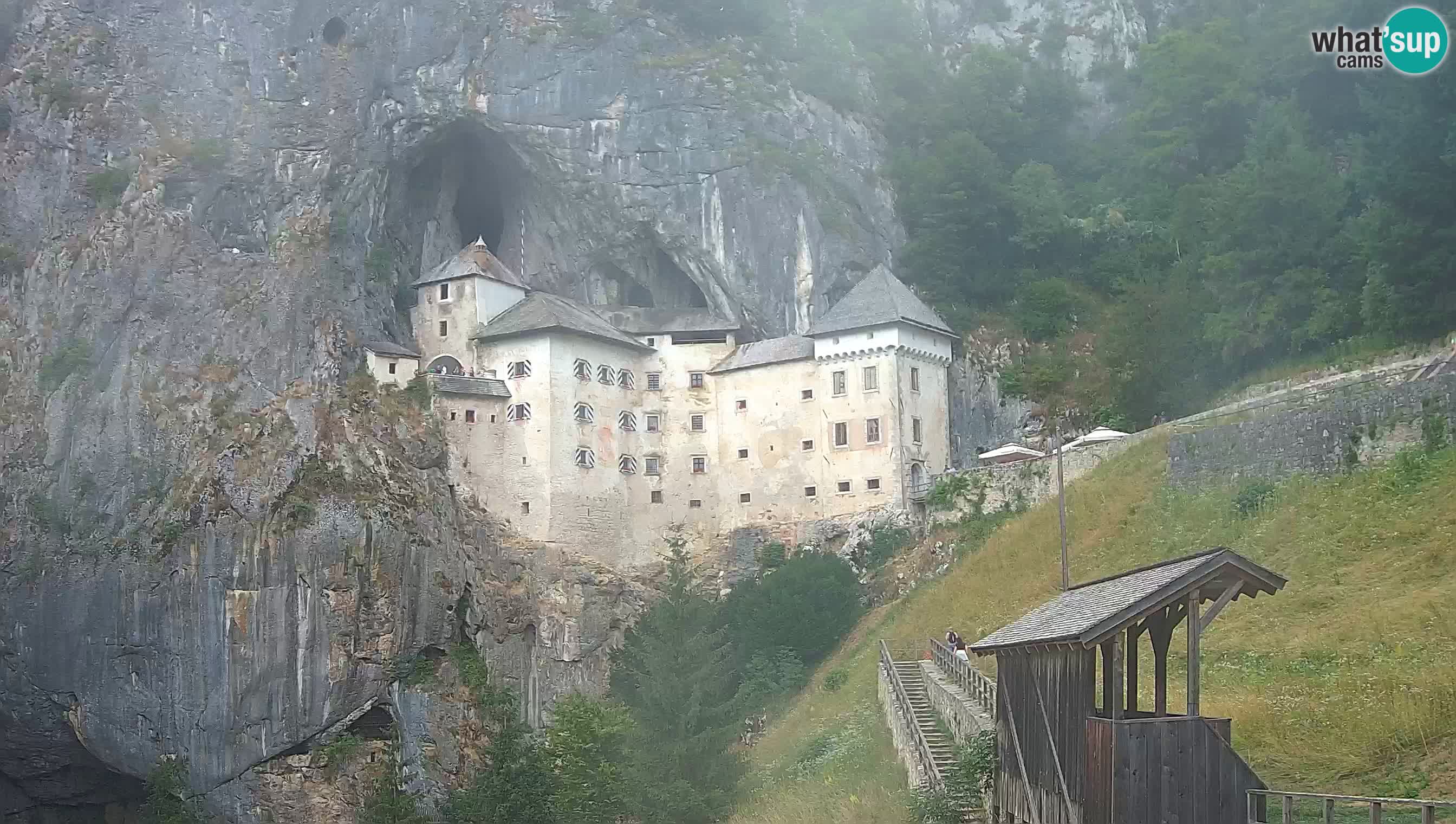 Live Webcam Predjamski grad – Predjama Castle – Postojna – Slovenia