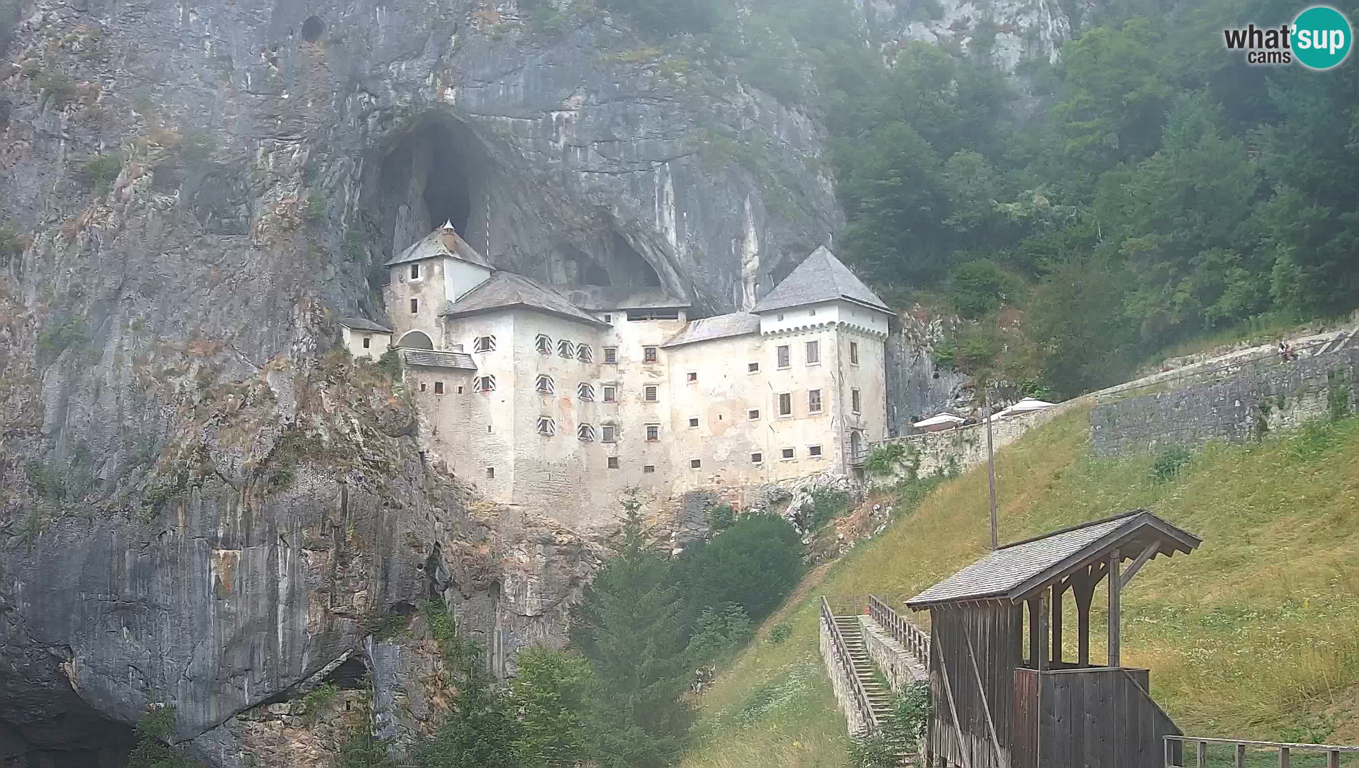 Live Webcam Predjamski grad – Predjama Castle – Postojna – Slovenia