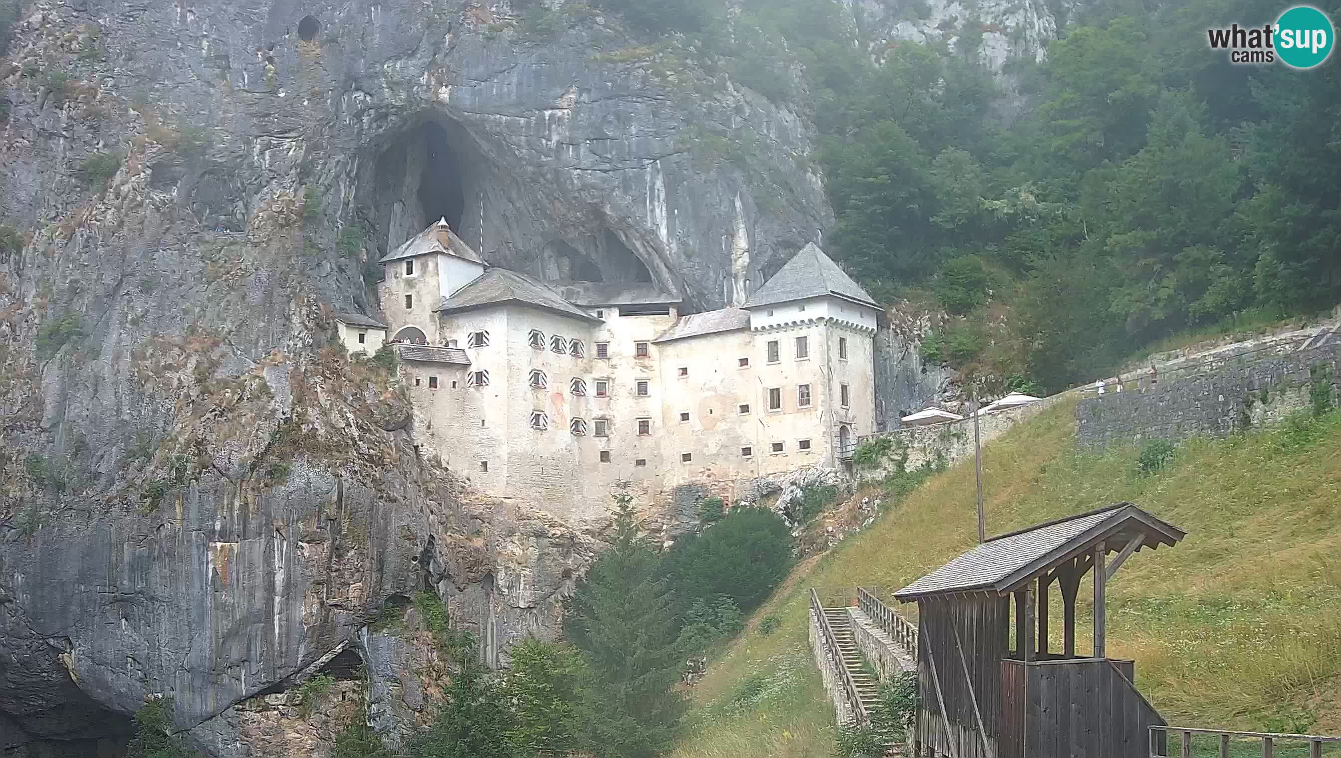 Live Webcam Castello di Predjama – Postumia – Slovenia