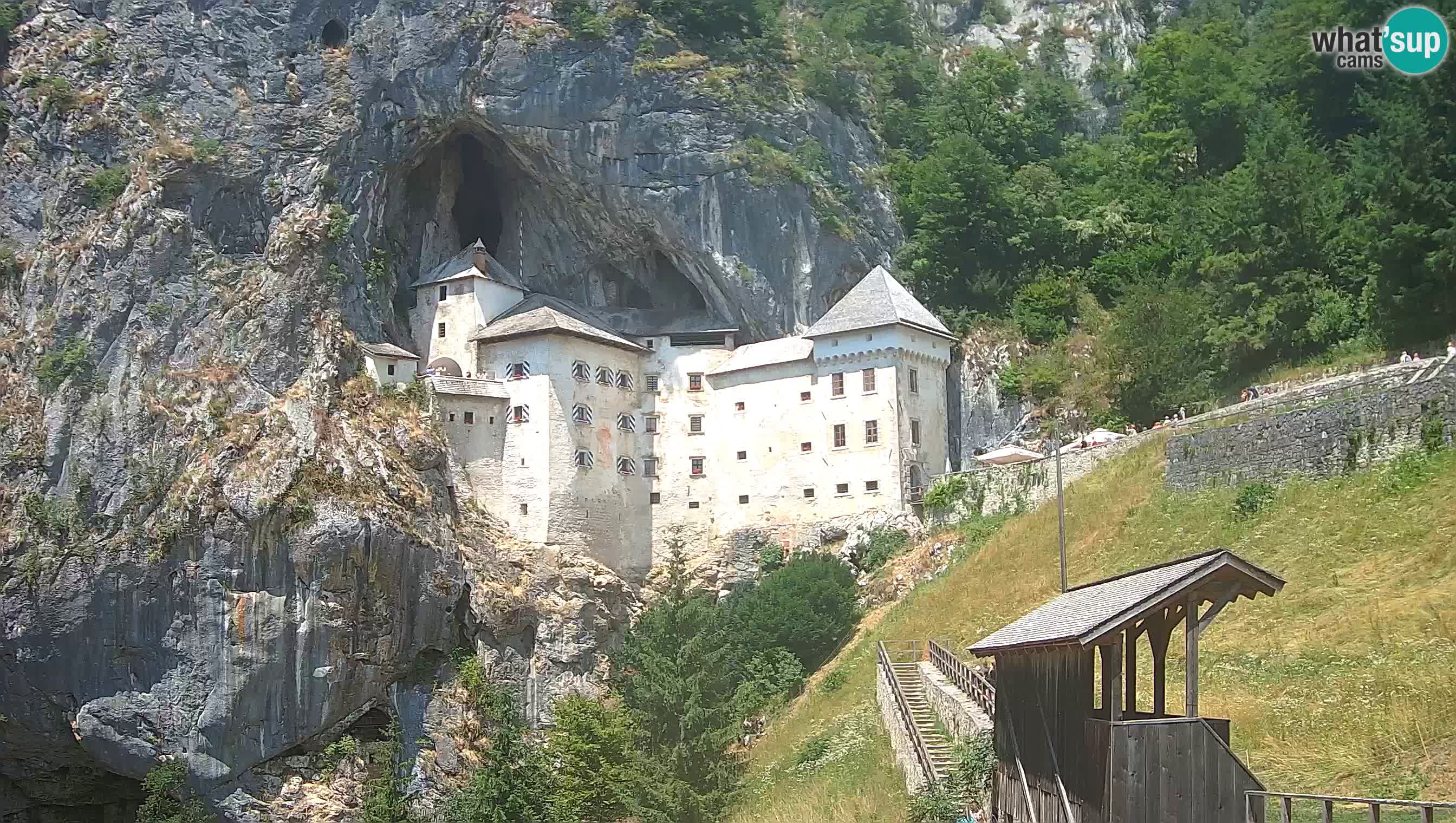 Live Webcam Predjamski grad – Predjama Castle – Postojna – Slovenia