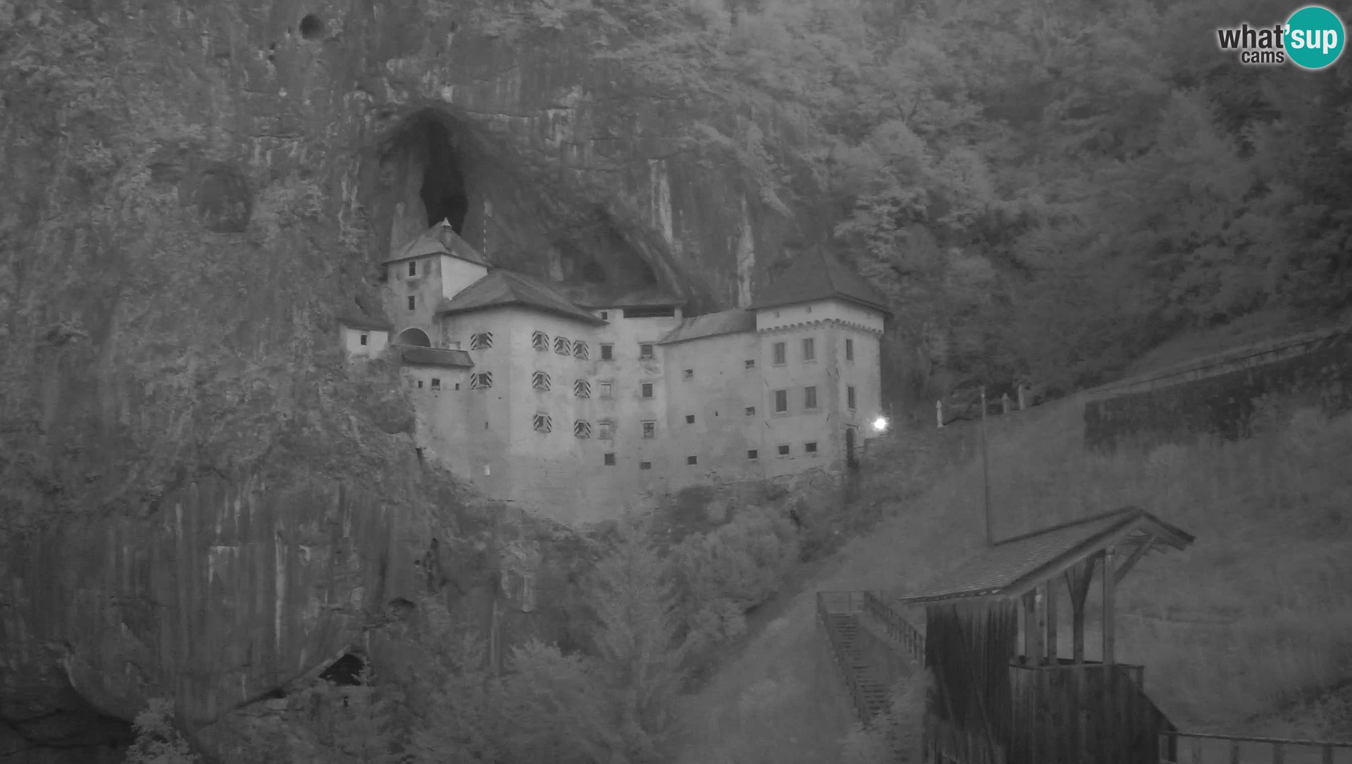 Live Webcam Predjamski grad – Predjama Castle – Postojna – Slovenia
