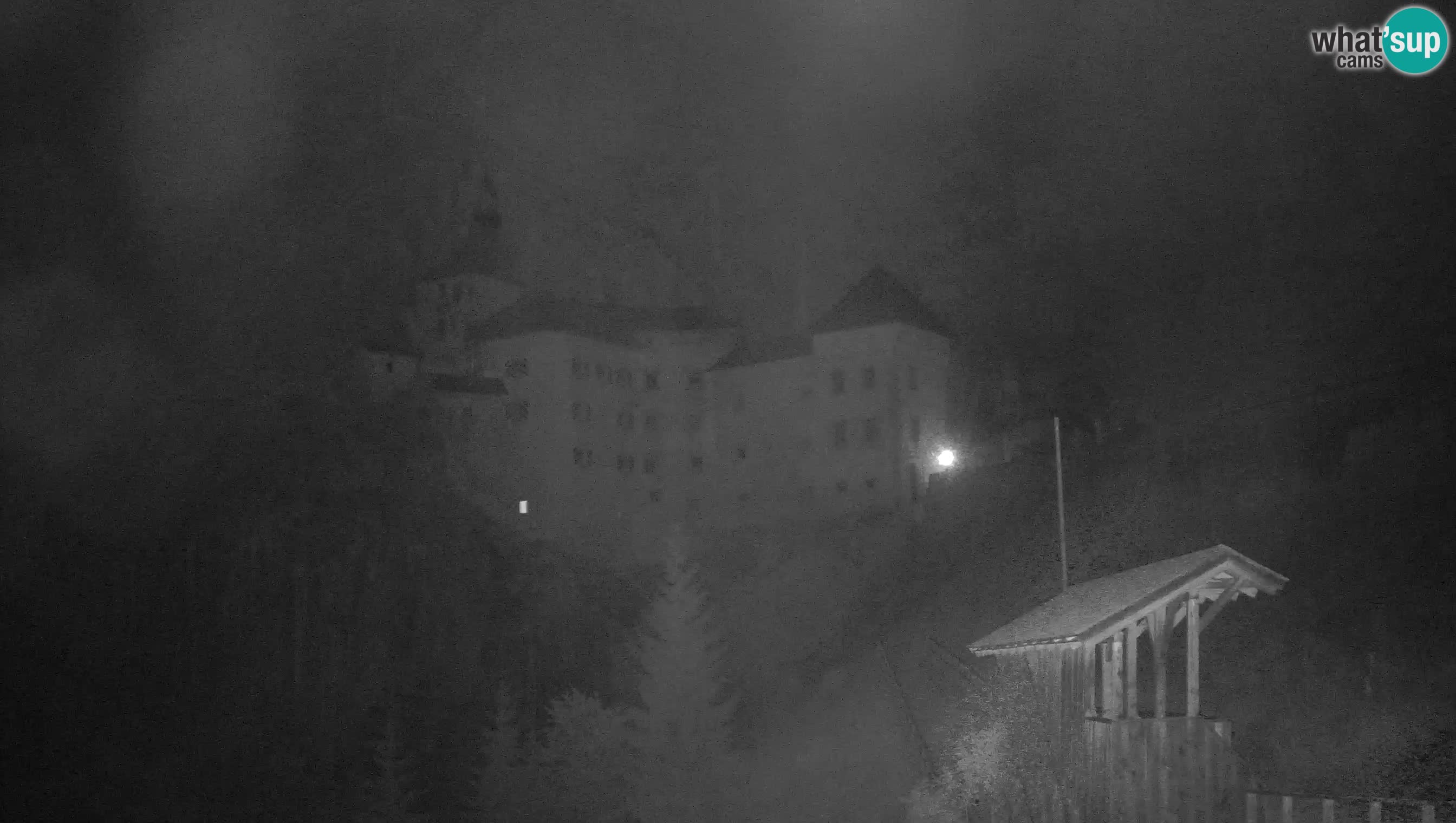 Live Webcam Grad Predjama – Château de Predjama – Postojna – Slovénie