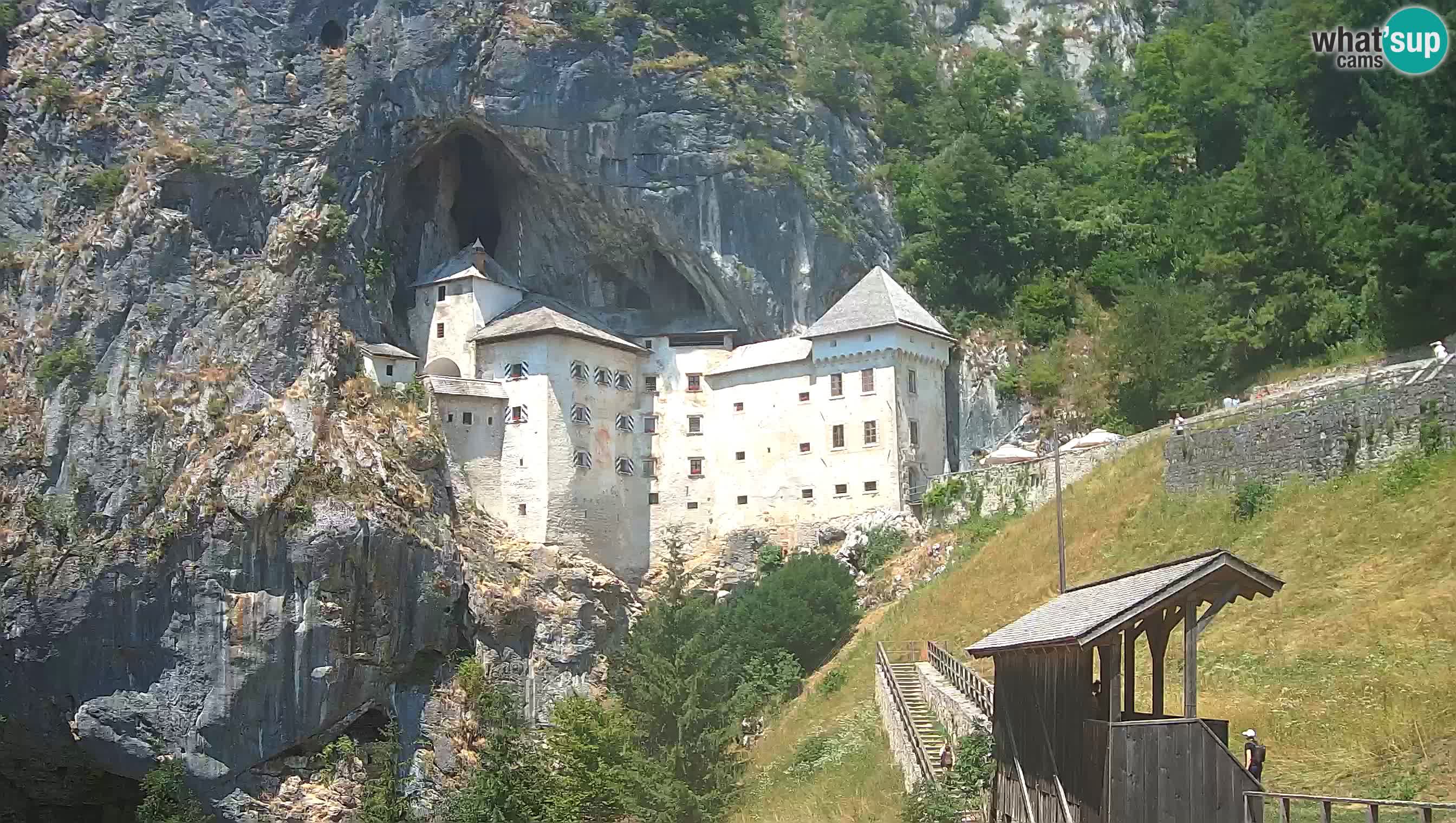 Live Webcam Predjamski grad – Predjama Castle – Postojna – Slovenia