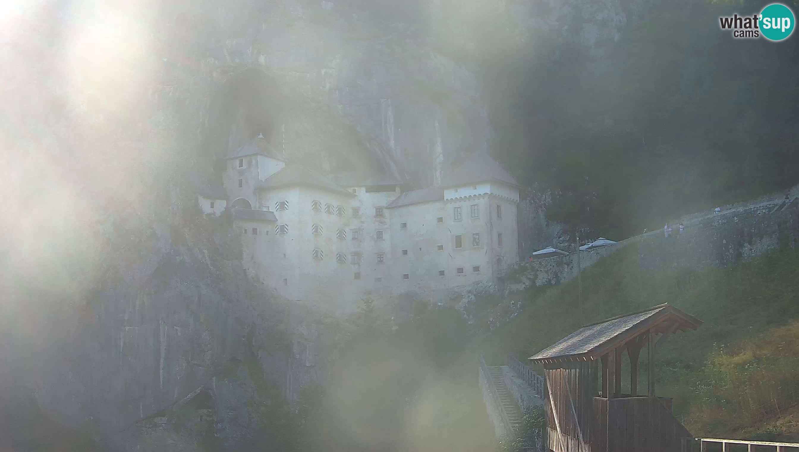 Web kamera Predjamski dvorac – Postojna – Slovenija