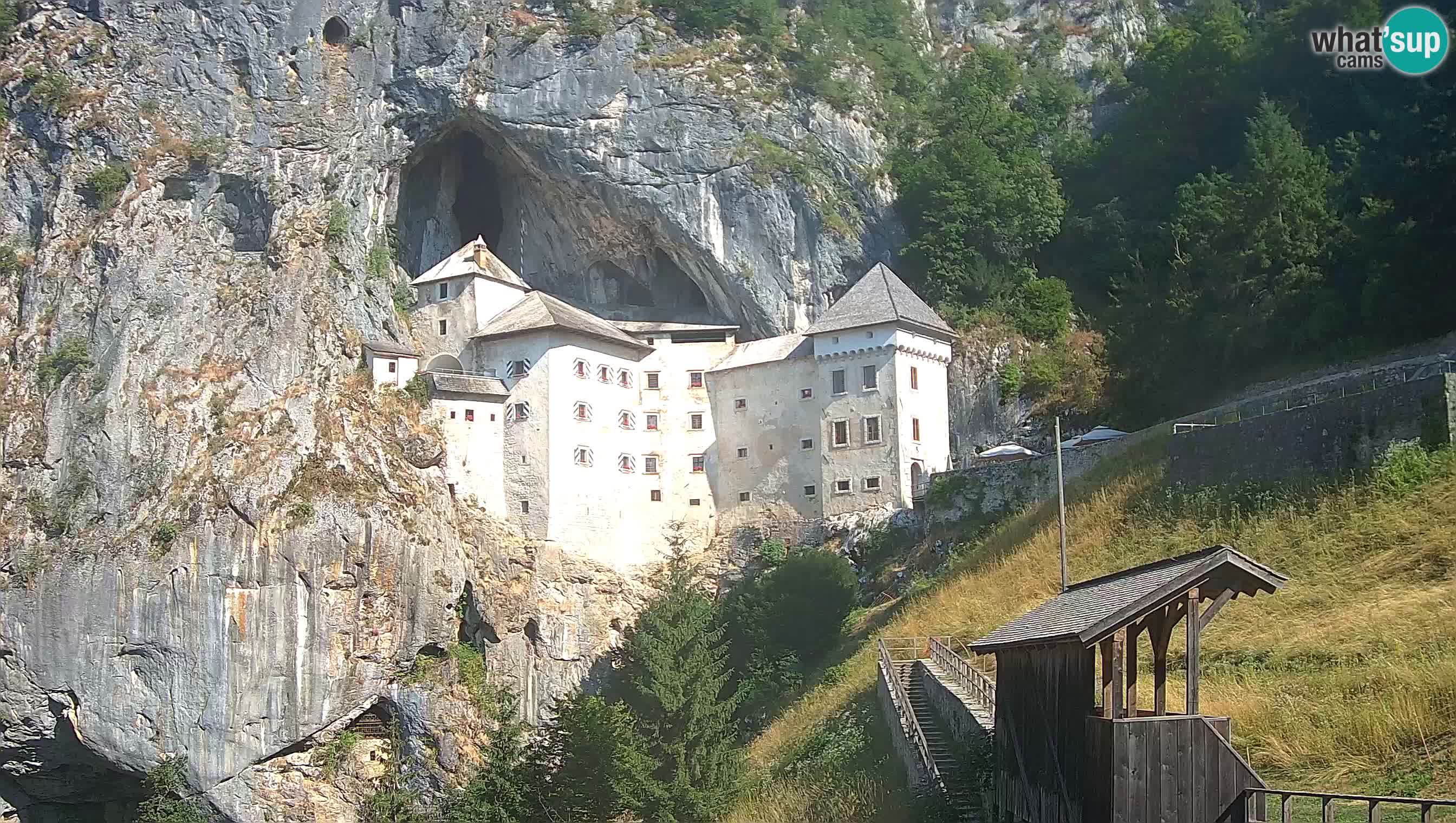 Live Webcam Castello di Predjama – Postumia – Slovenia