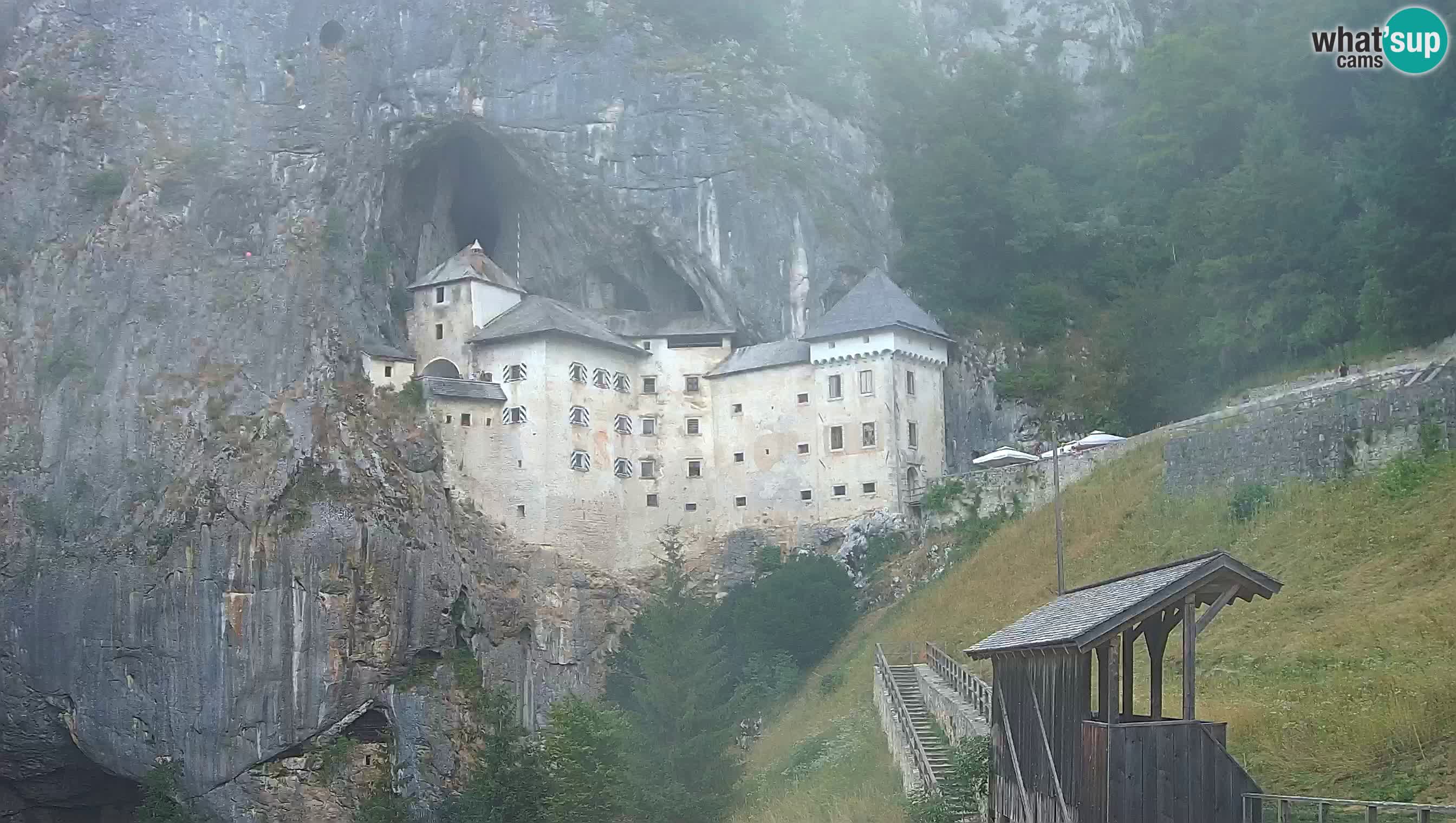 Camera en vivo Castillo de Predjama – Postojna – Eslovenia