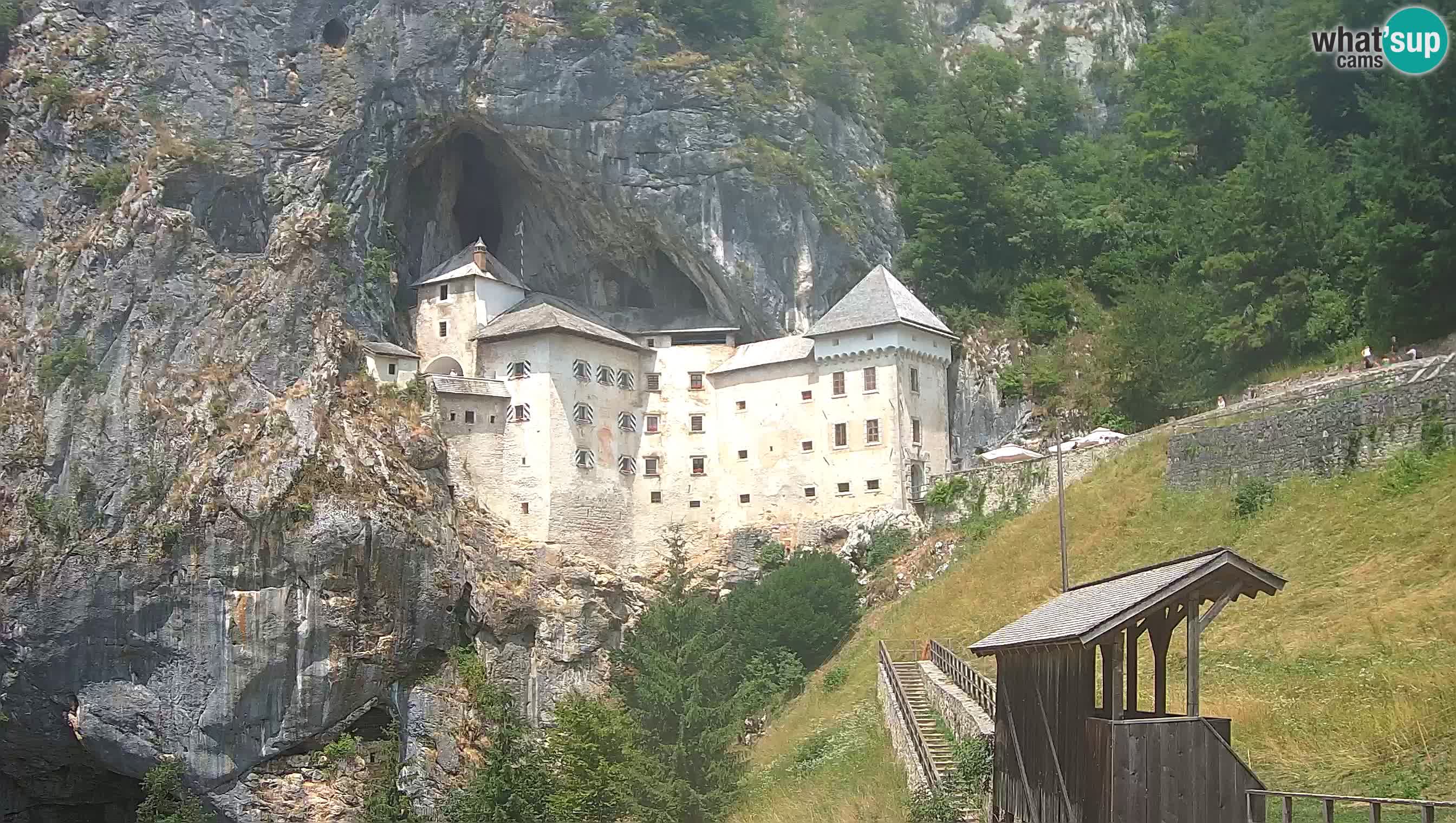 Predjama Castle