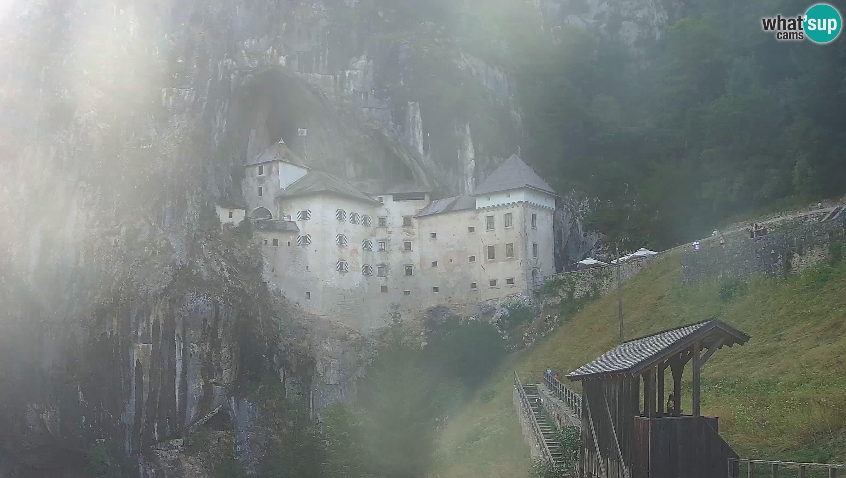 Camera en vivo Castillo de Predjama – Postojna – Eslovenia