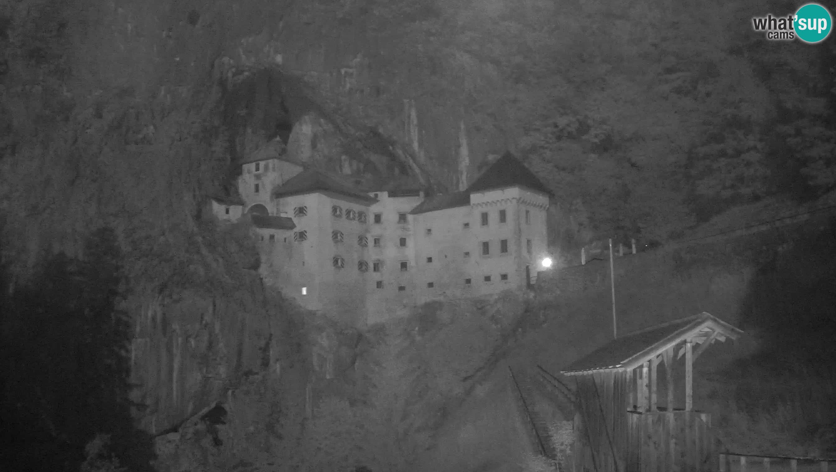 Live Webcam Predjamski grad – Predjama Castle – Postojna – Slovenia