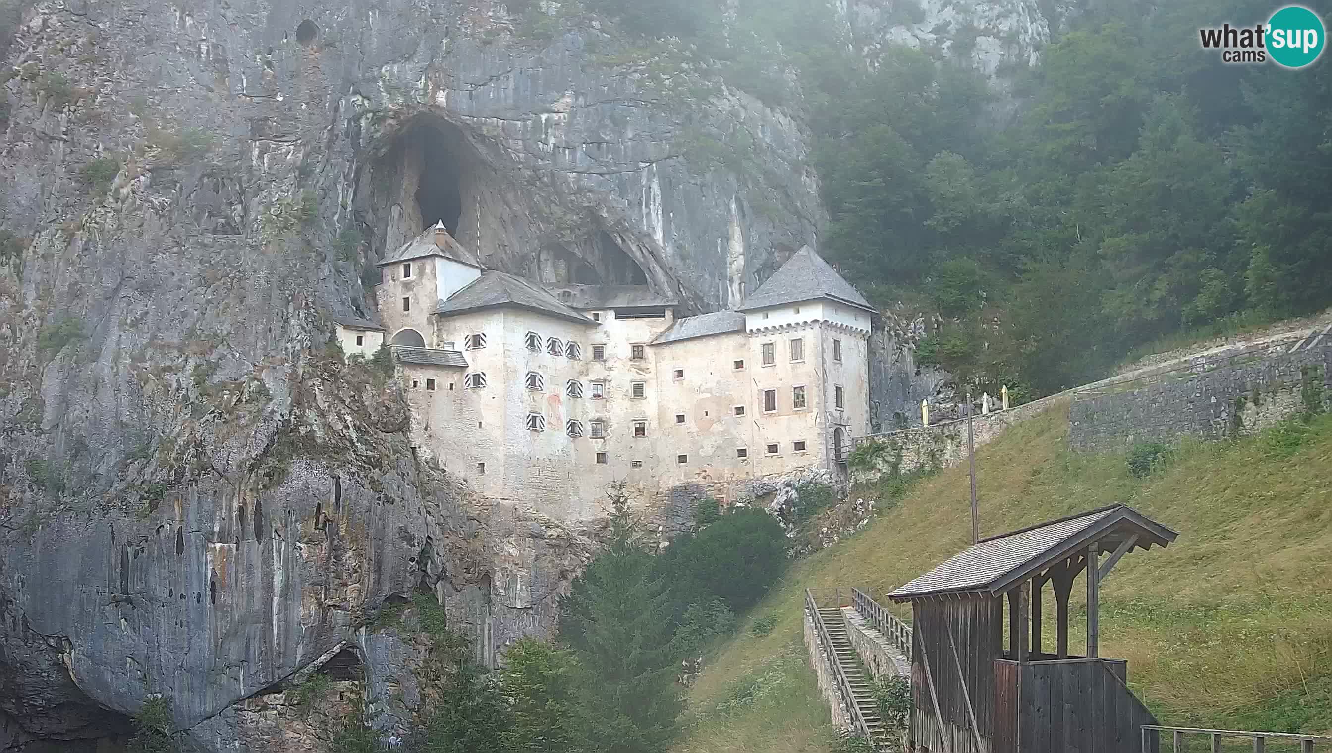 Camera en vivo Castillo de Predjama – Postojna – Eslovenia