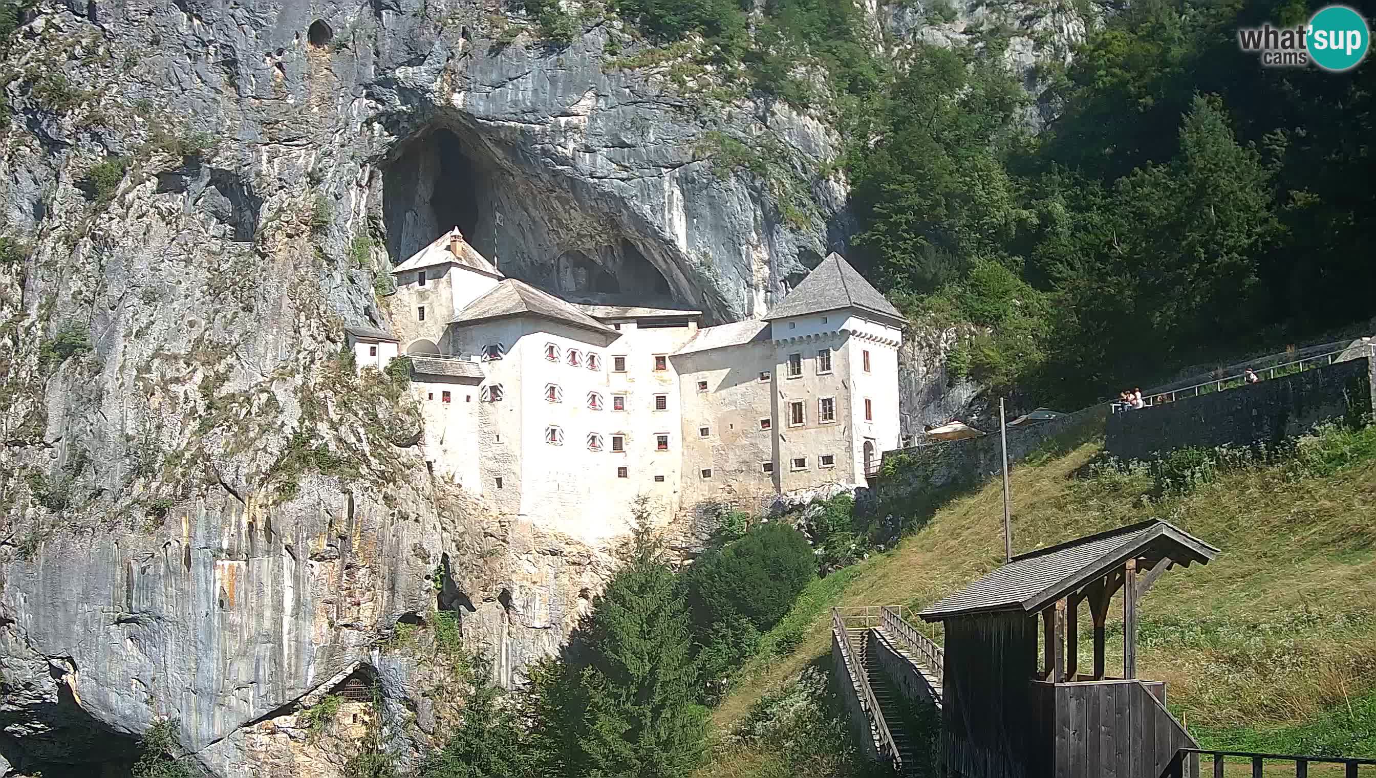 Live Webcam Höhlenburg Predjama – Postojna – Slowenien