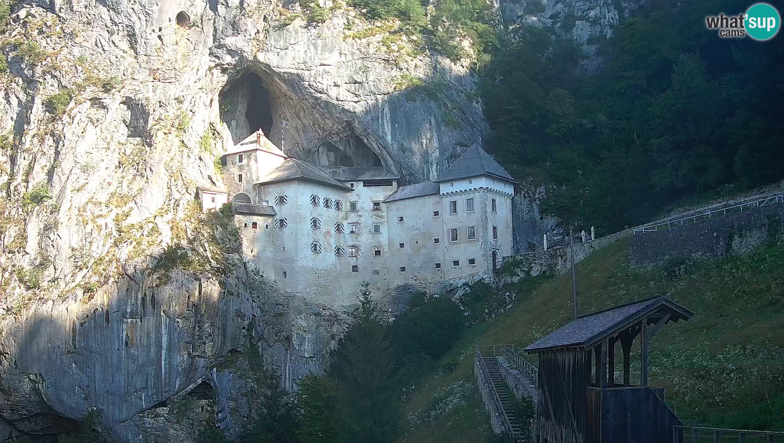 Live Webcam Castello di Predjama – Postumia – Slovenia