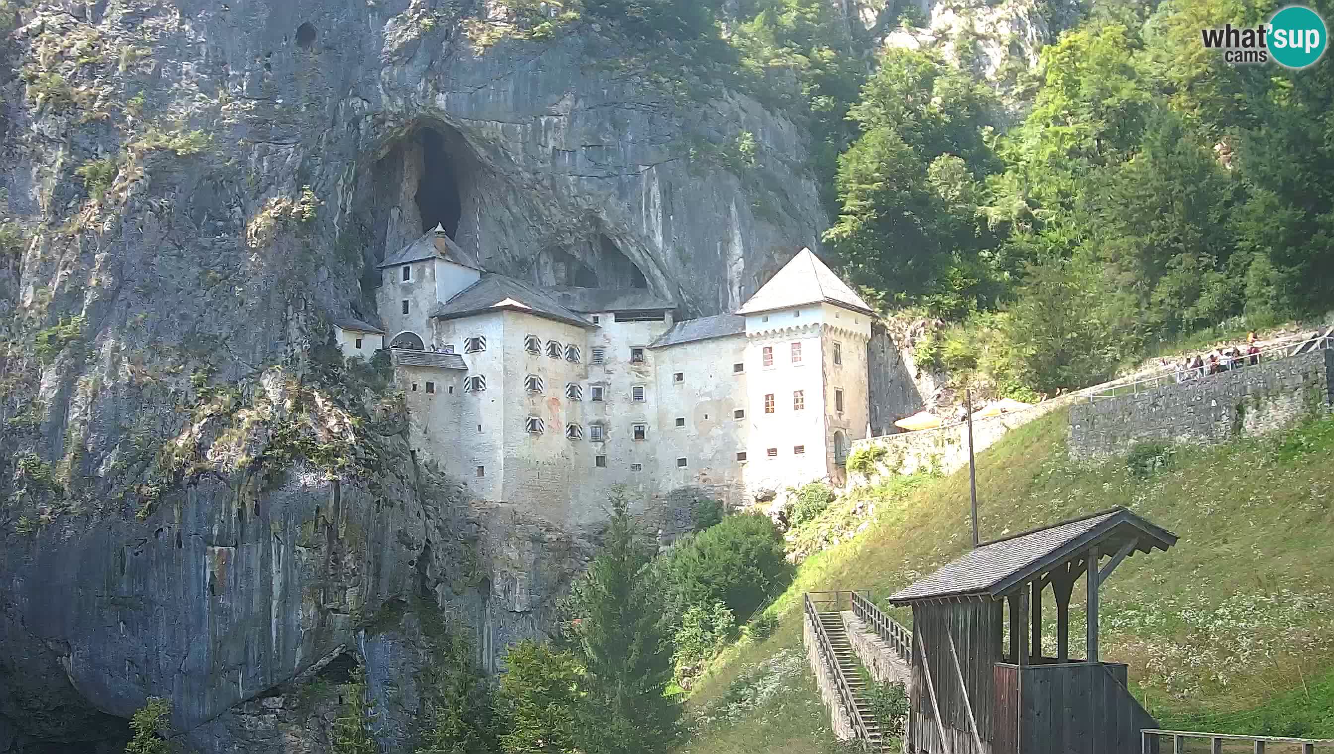 Web kamera Predjamski dvorac – Postojna – Slovenija