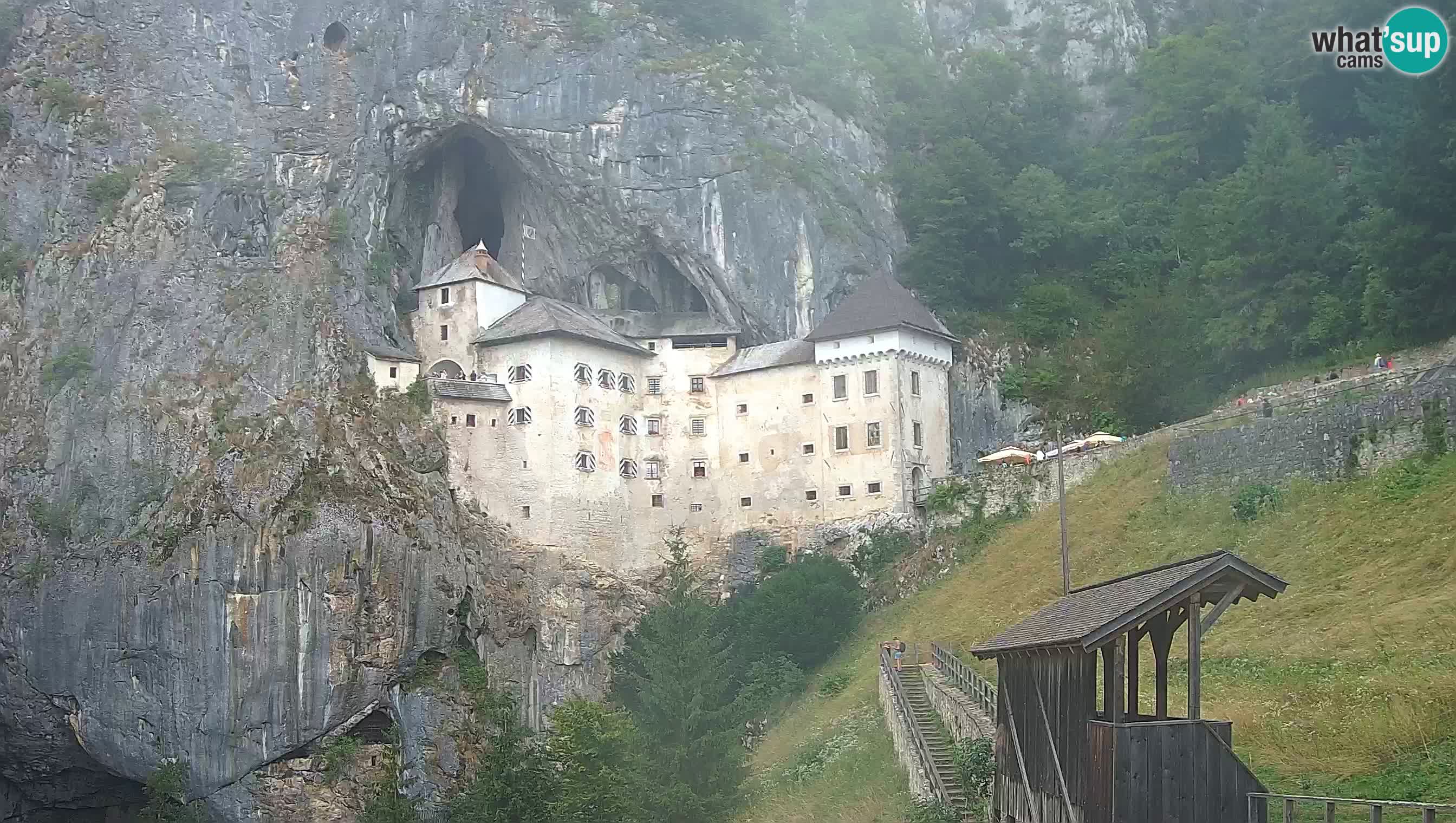 Live Webcam Castello di Predjama – Postumia – Slovenia