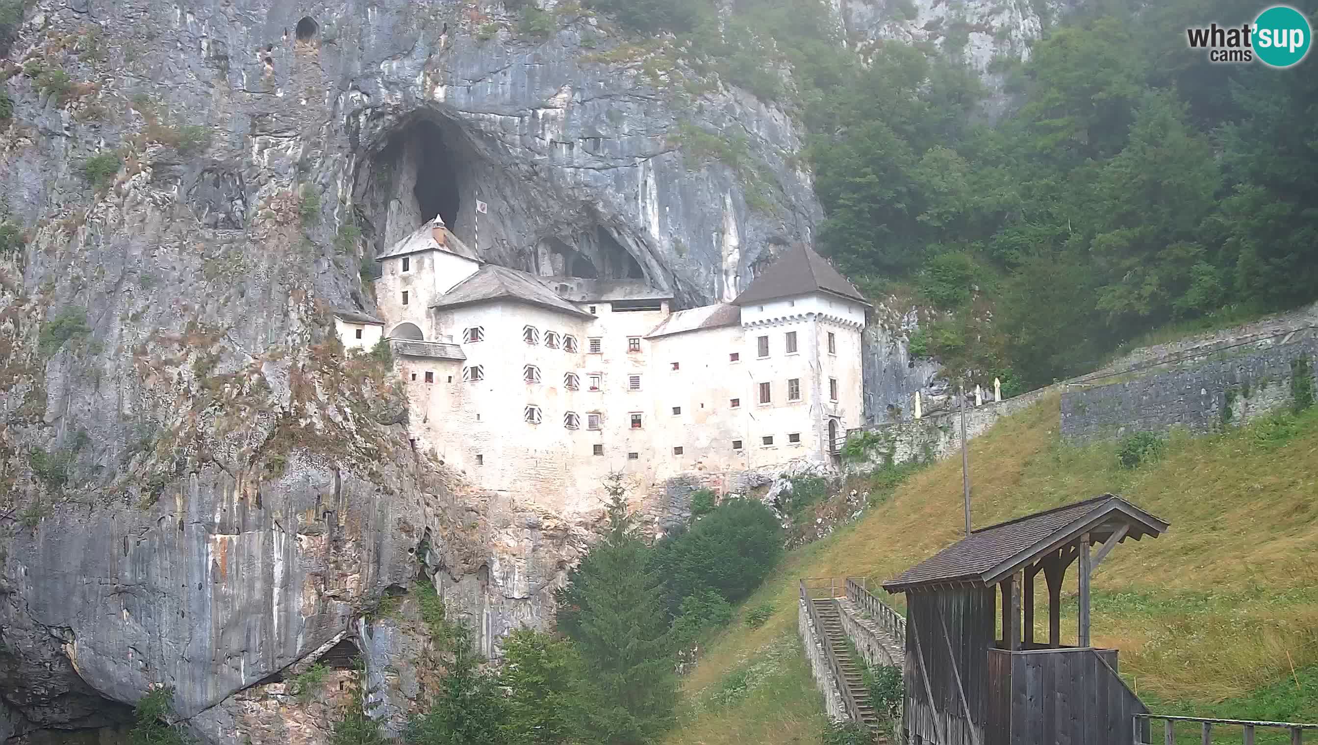 Live Webcam Predjamski grad – Predjama Castle – Postojna – Slovenia