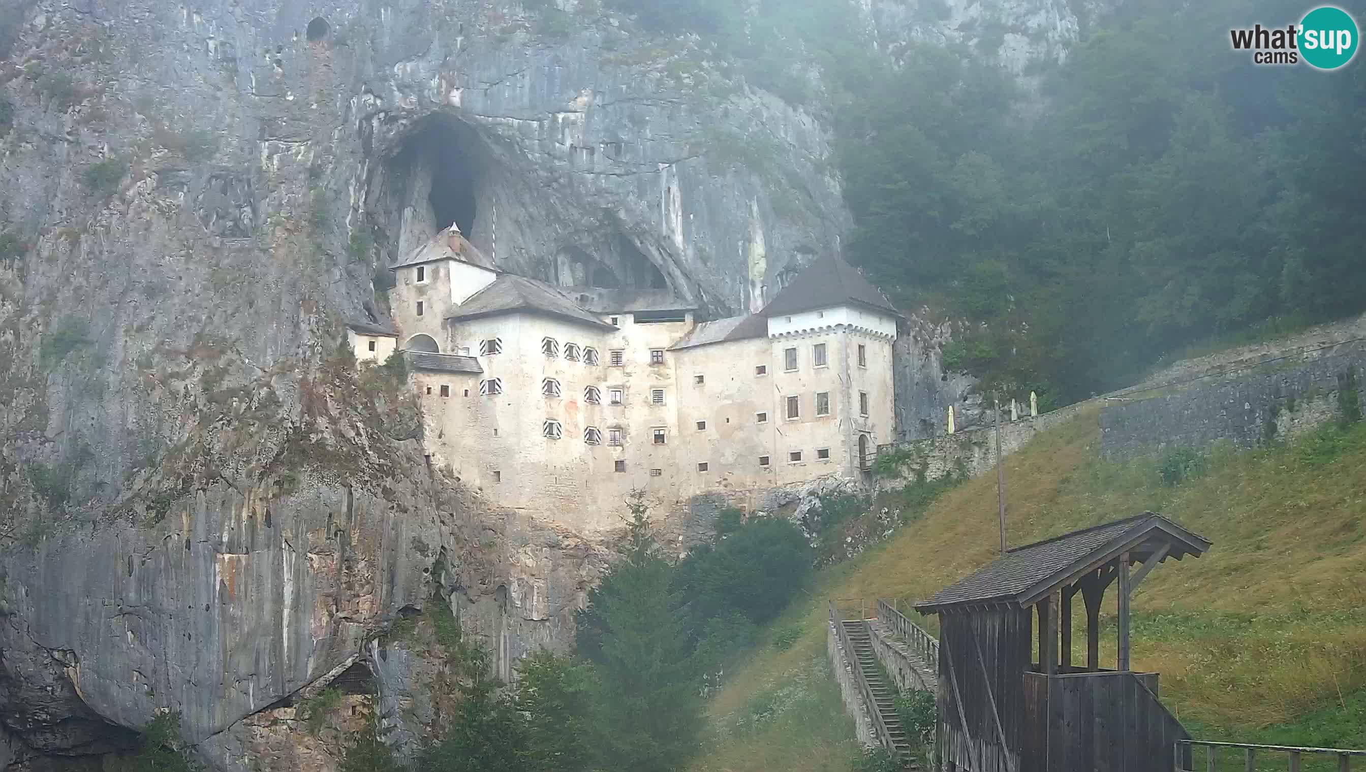 Camera en vivo Castillo de Predjama – Postojna – Eslovenia