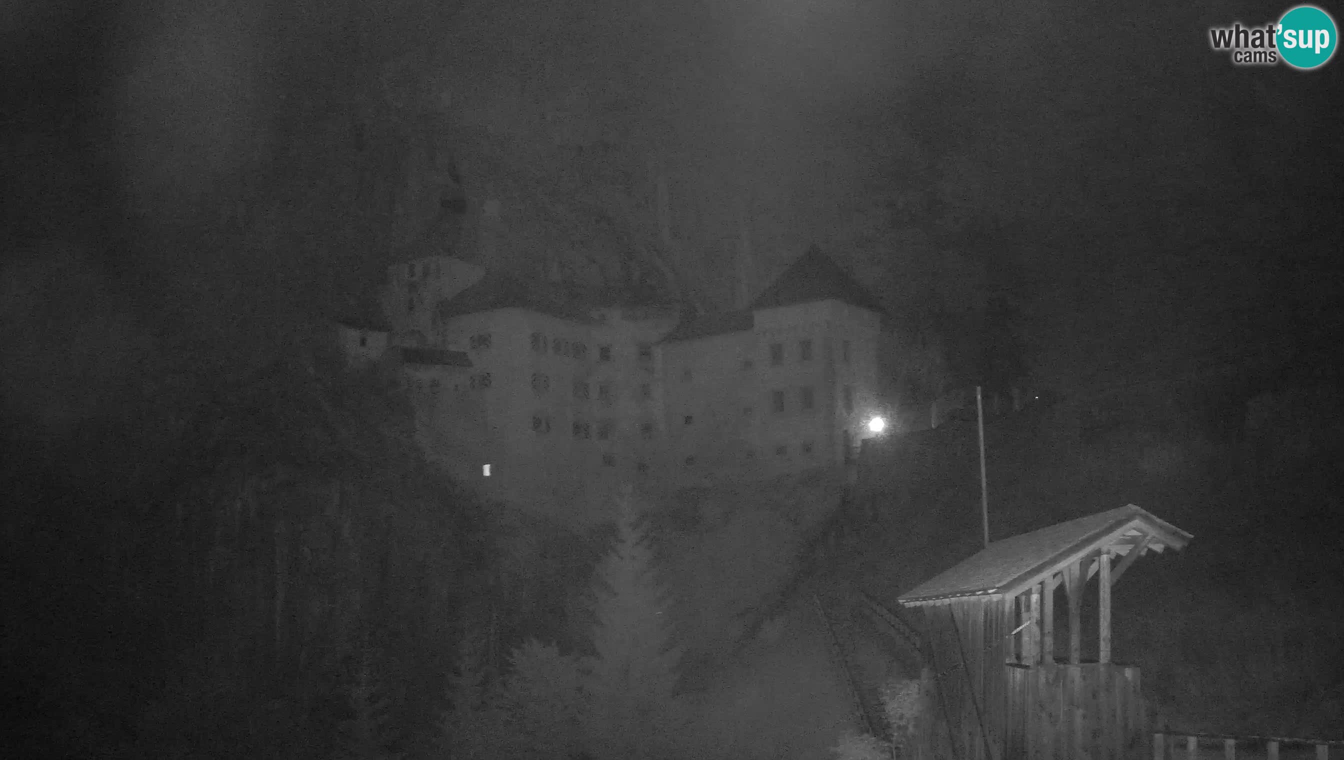 Camera en vivo Castillo de Predjama – Postojna – Eslovenia