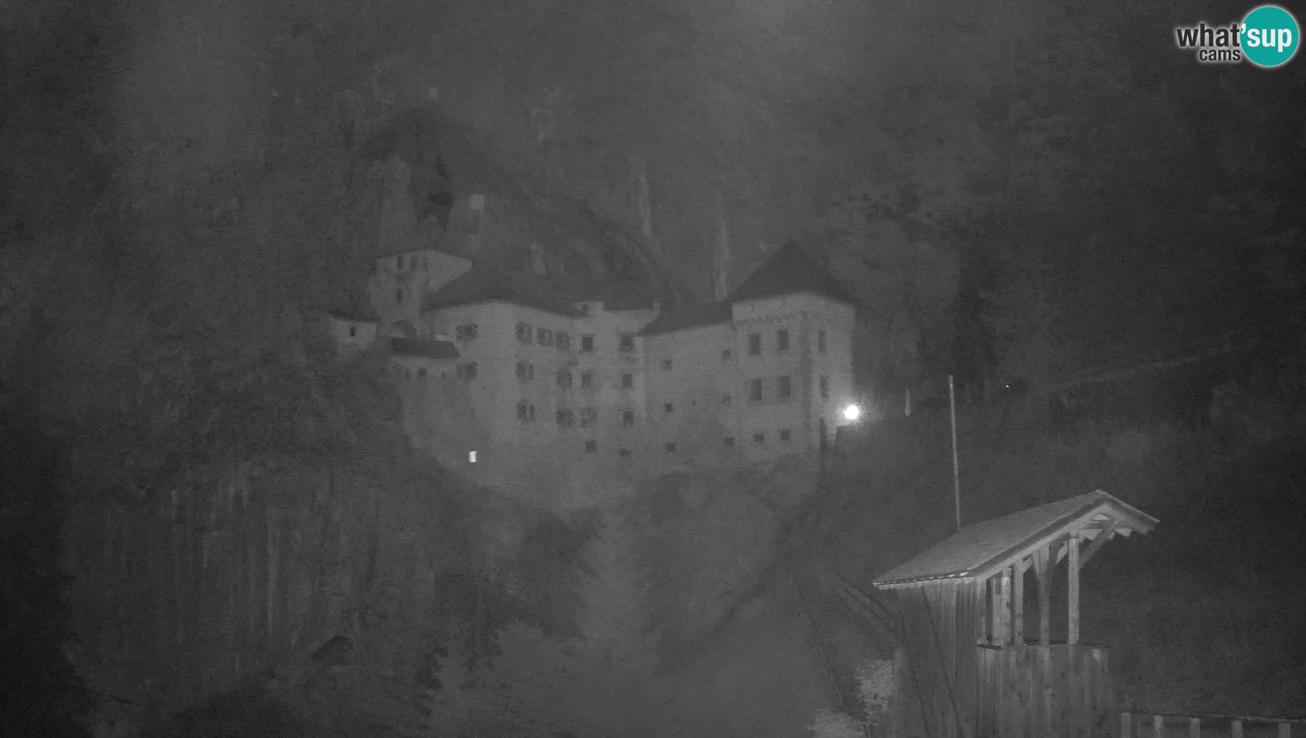 Live Webcam Grad Predjama – Château de Predjama – Postojna – Slovénie