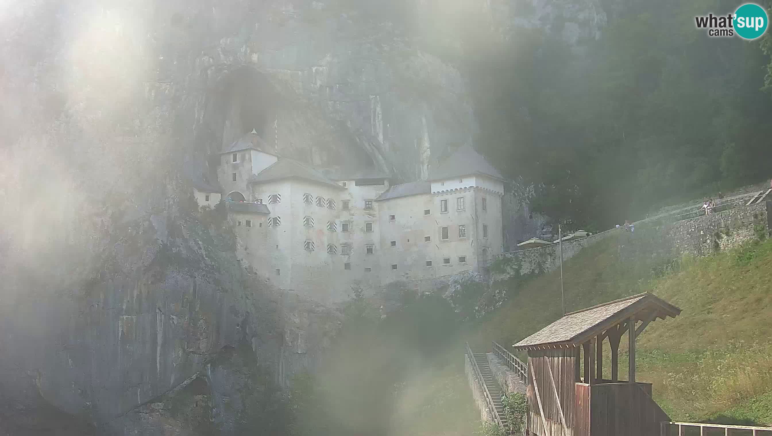 Camera en vivo Castillo de Predjama – Postojna – Eslovenia