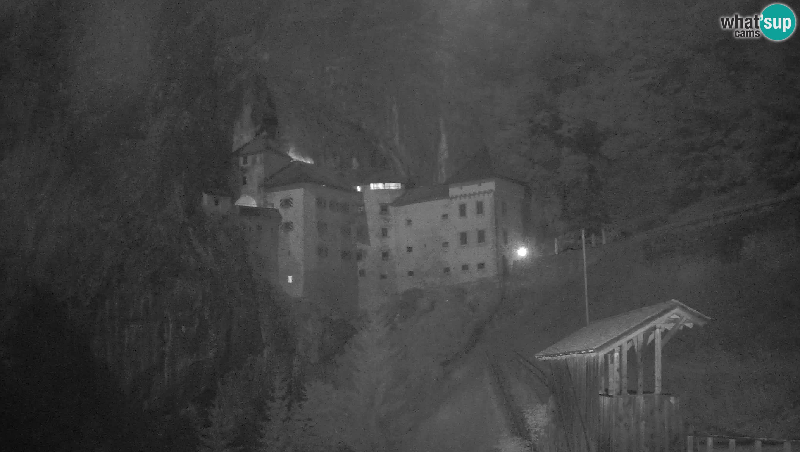 Web kamera Predjamski dvorac – Postojna – Slovenija