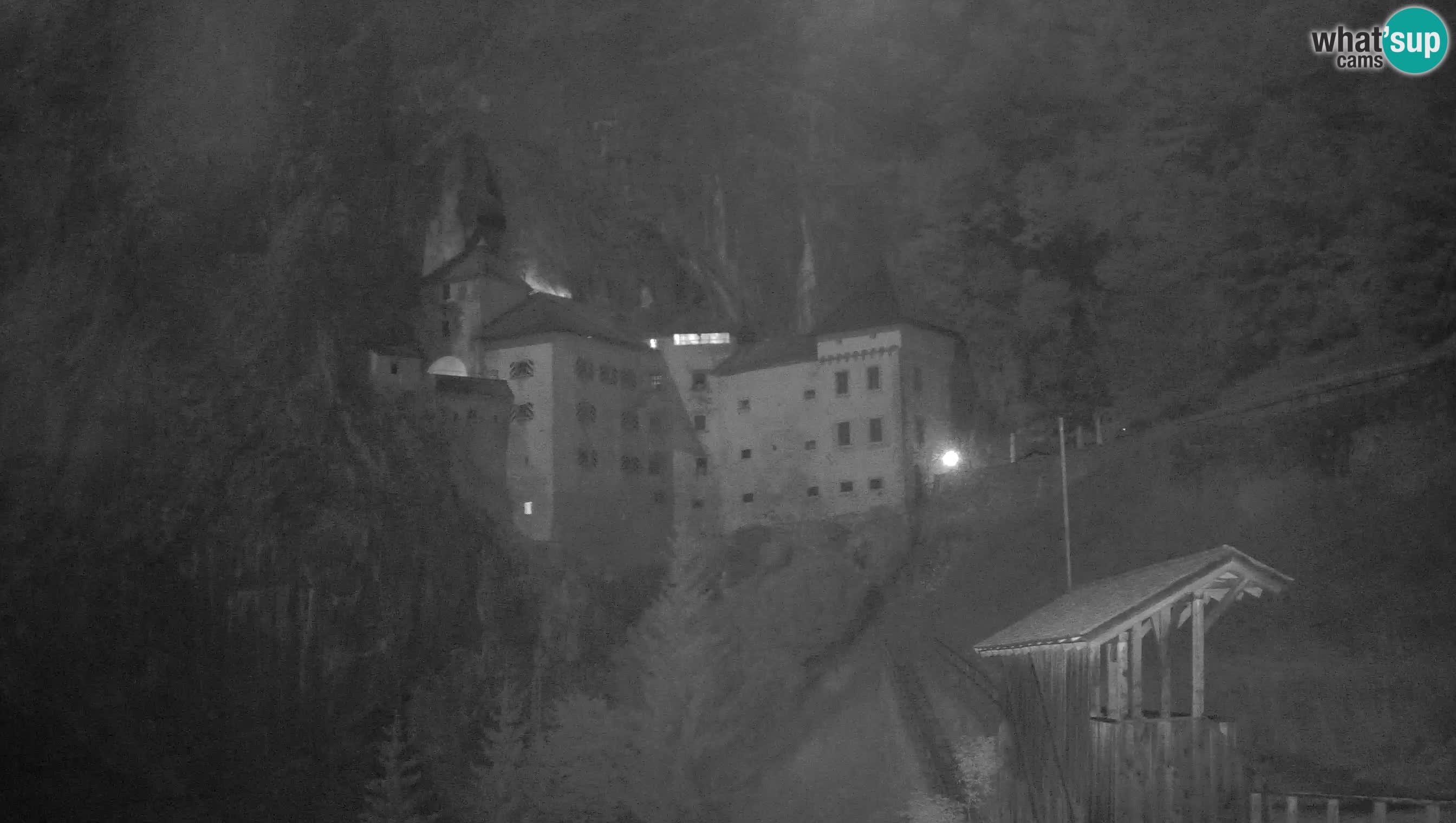 Live Webcam Grad Predjama – Château de Predjama – Postojna – Slovénie