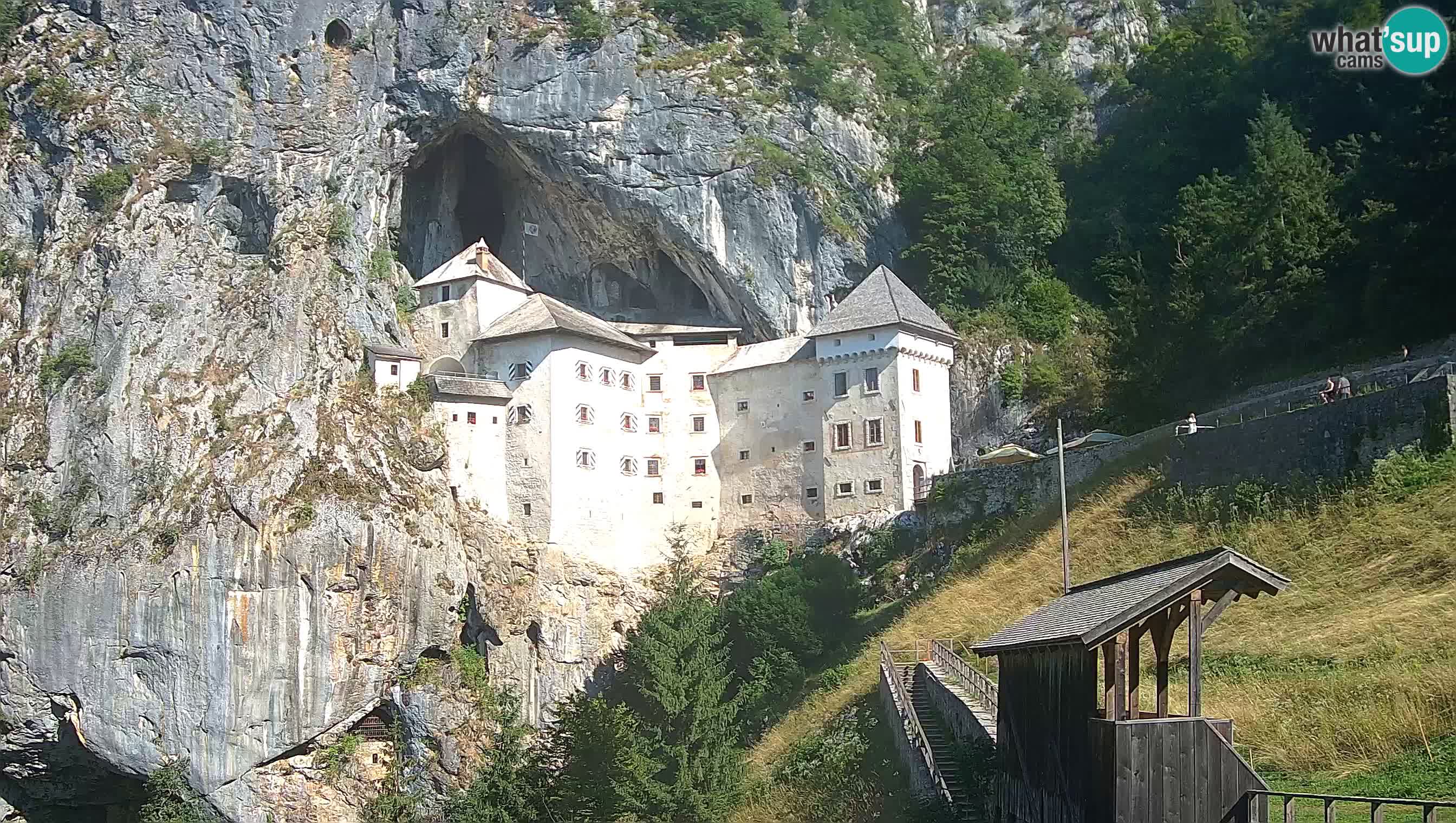 Live Webcam Predjamski grad – Predjama Castle – Postojna – Slovenia