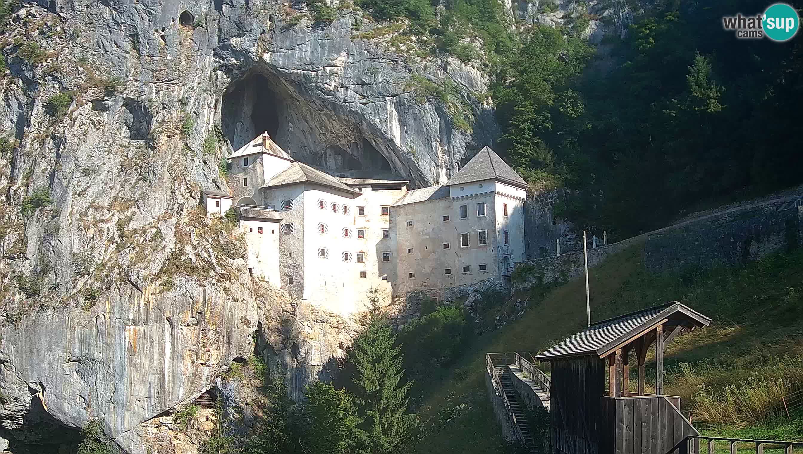 Live Webcam Castello di Predjama – Postumia – Slovenia