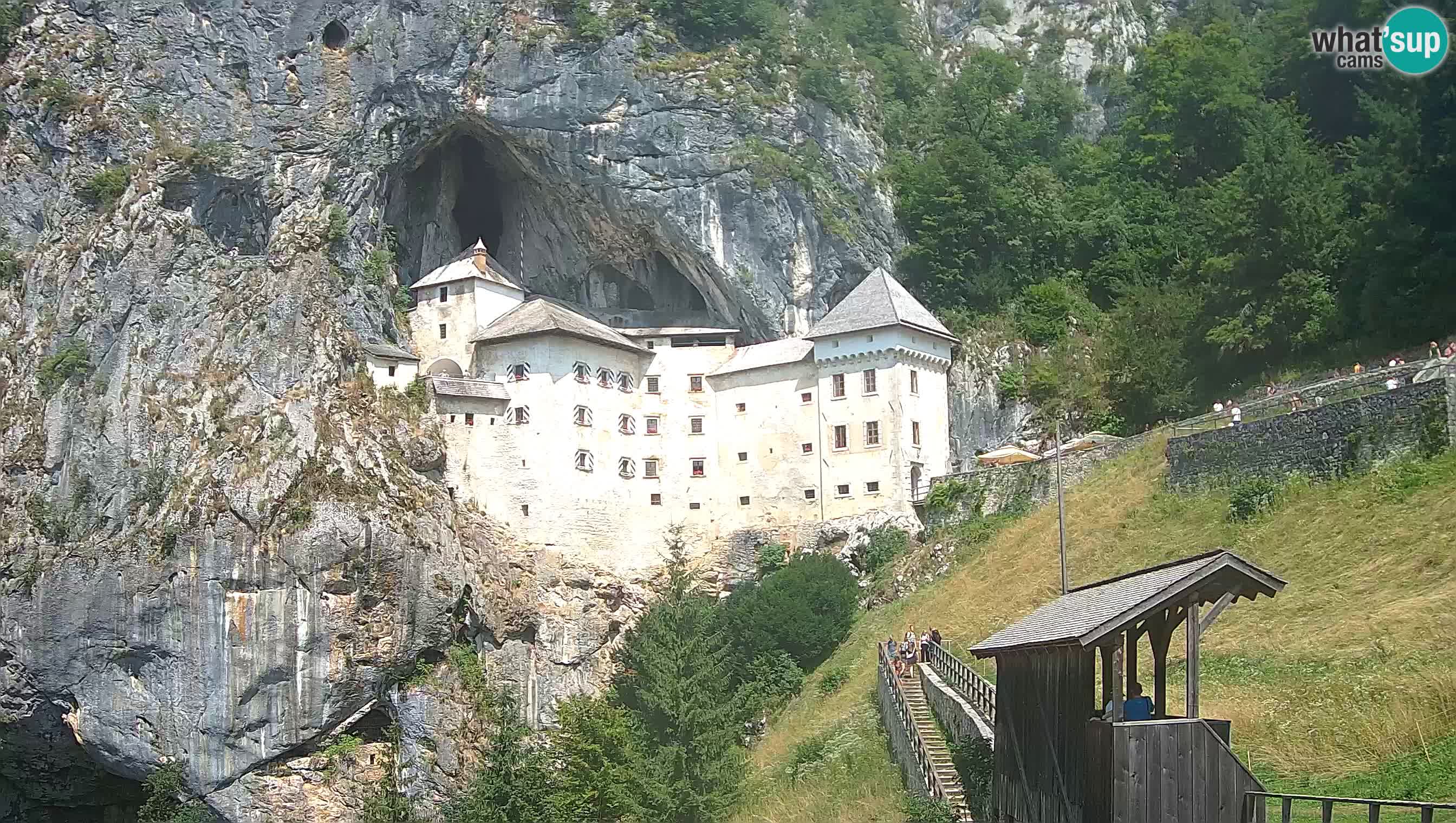 Live Webcam Predjamski grad – Predjama Castle – Postojna – Slovenia