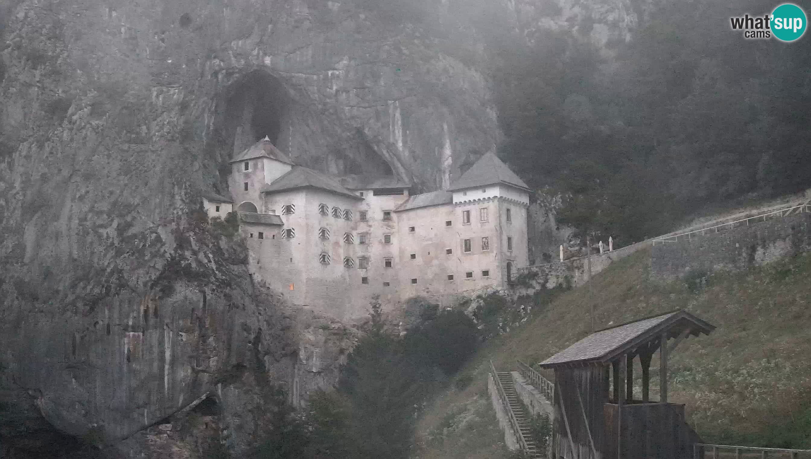 Live Webcam Predjamski grad – Predjama Castle – Postojna – Slovenia