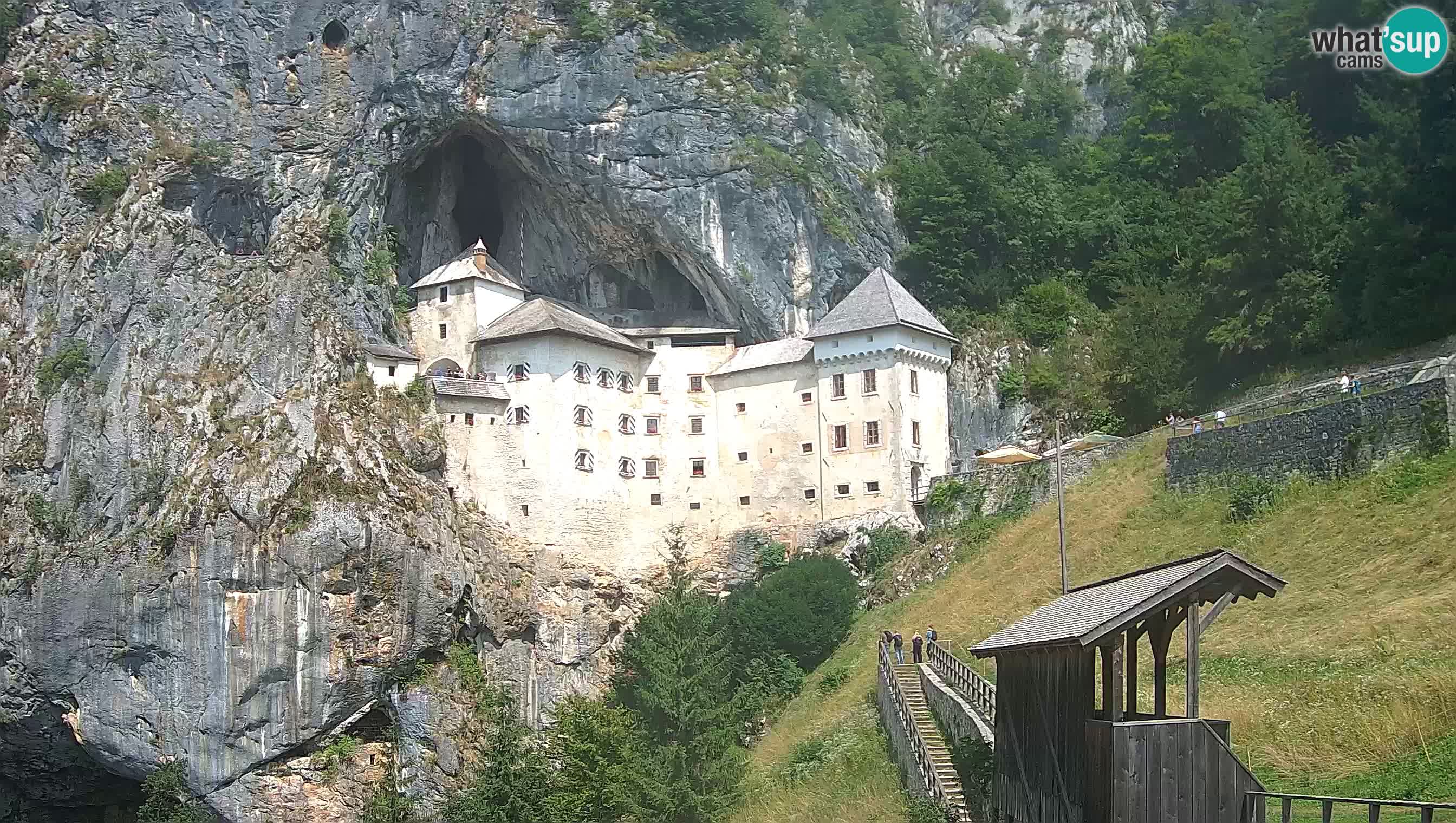 Live Webcam Grad Predjama – Château de Predjama – Postojna – Slovénie