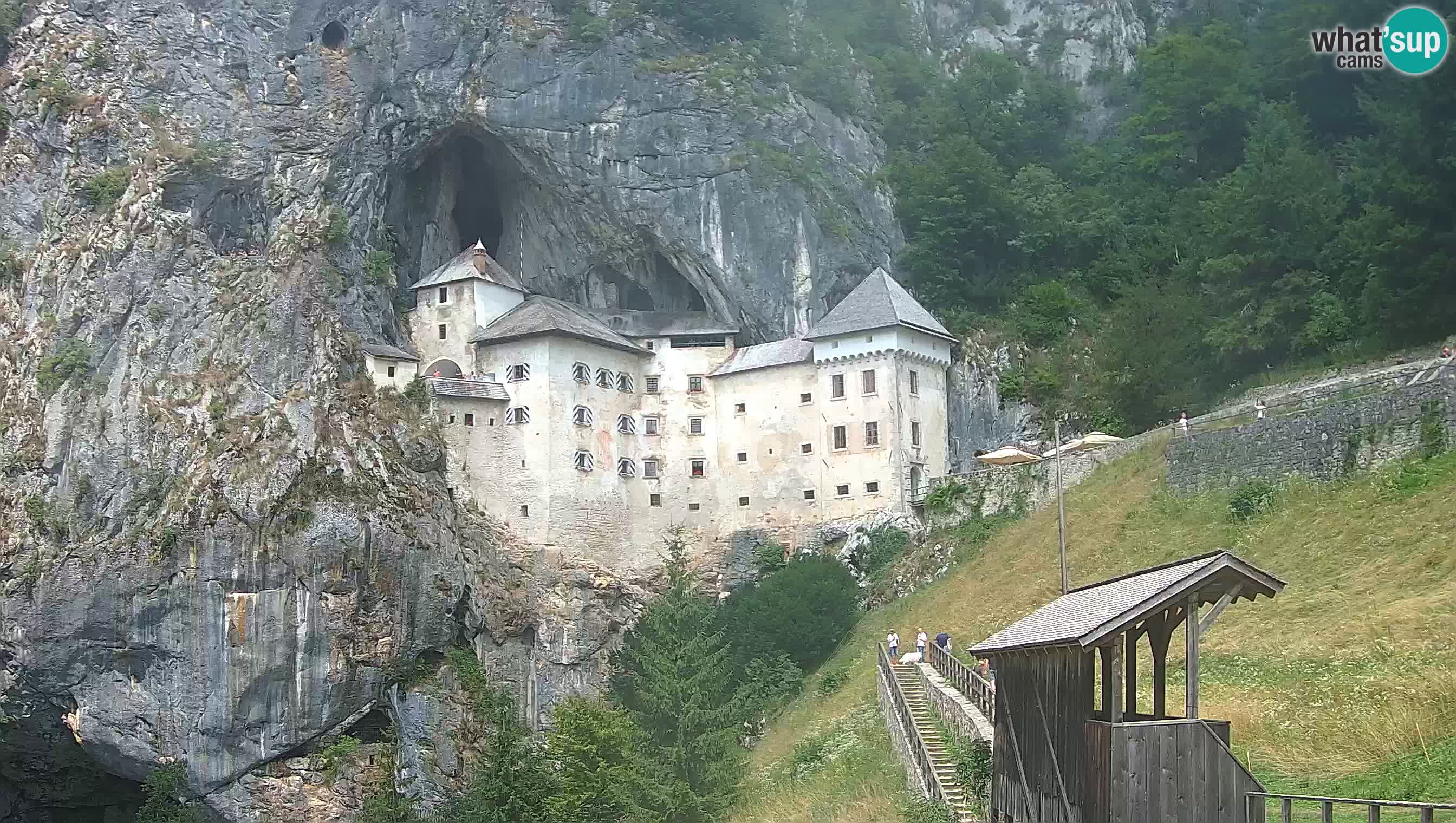 Live Webcam Grad Predjama – Château de Predjama – Postojna – Slovénie