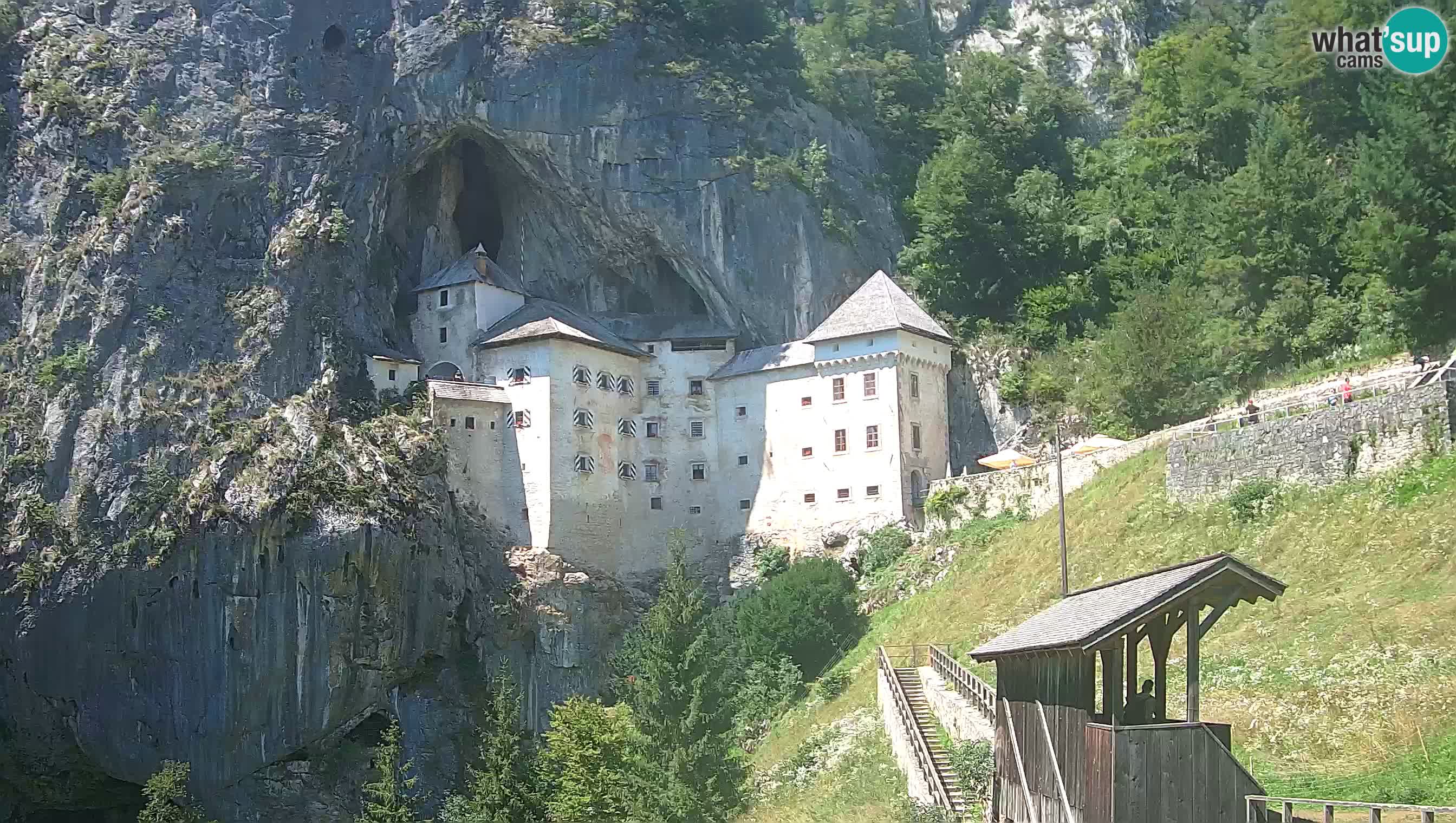 Live Webcam Predjamski grad – Predjama Castle – Postojna – Slovenia