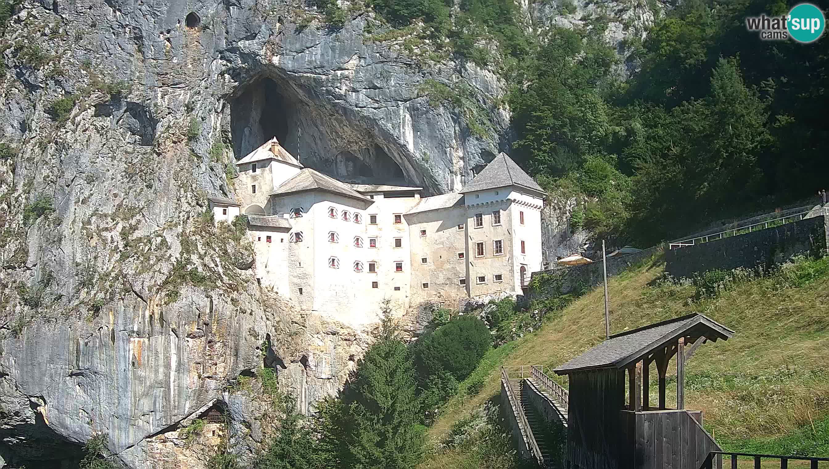 Live Webcam Predjamski grad – Predjama Castle – Postojna – Slovenia