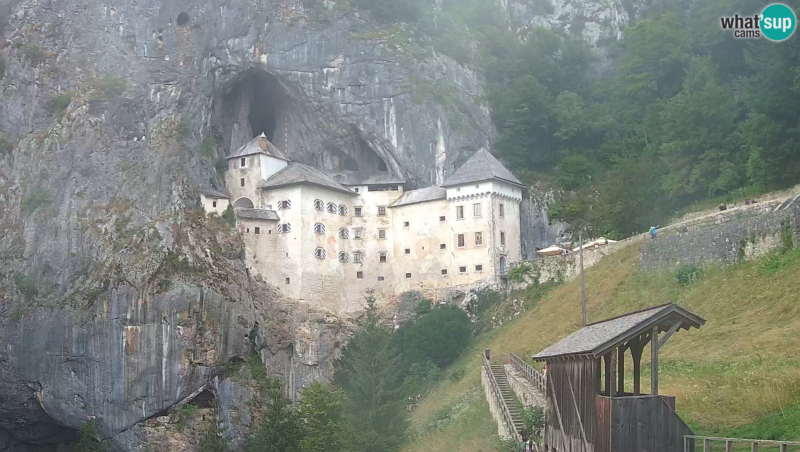 Live Webcam Predjamski grad – Predjama Castle – Postojna – Slovenia