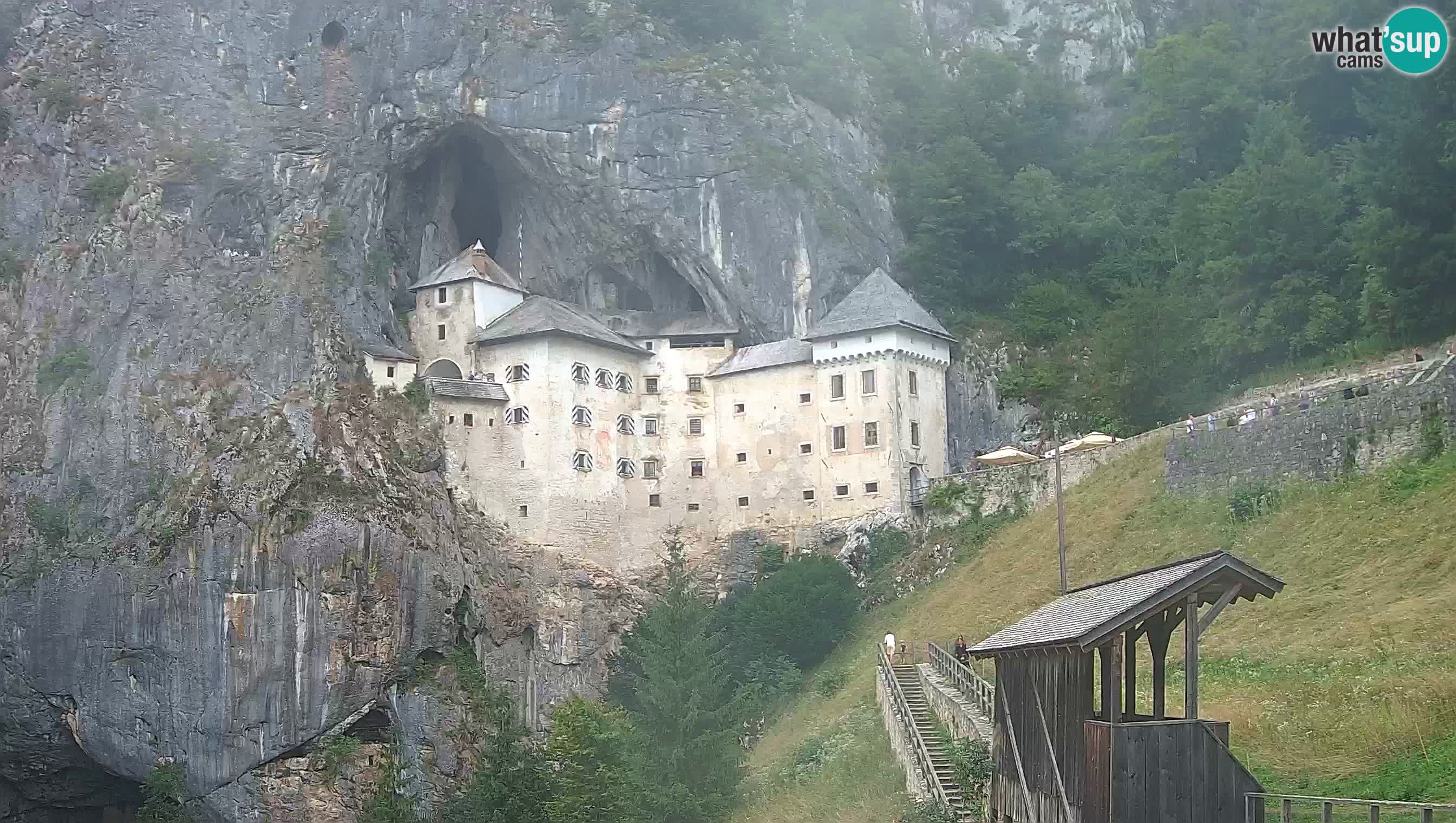 Live Webcam Castello di Predjama – Postumia – Slovenia