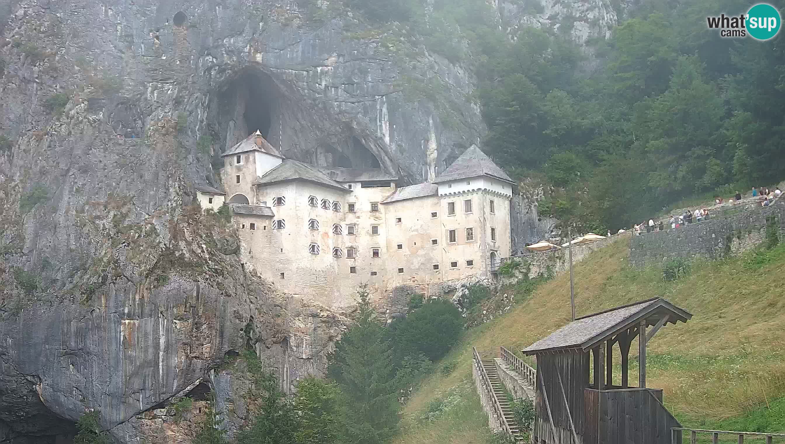 Live Webcam Castello di Predjama – Postumia – Slovenia