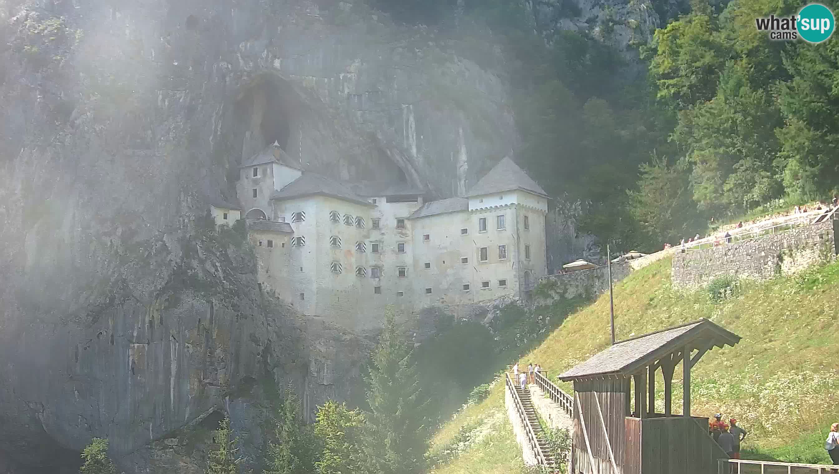 Camera en vivo Castillo de Predjama – Postojna – Eslovenia