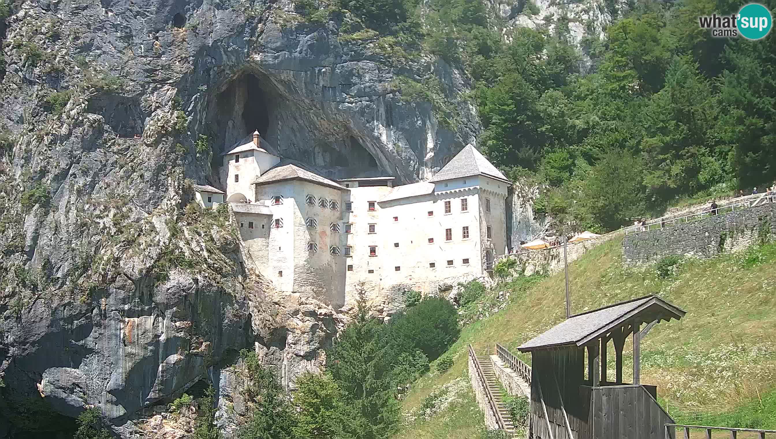 Live Webcam Castello di Predjama – Postumia – Slovenia