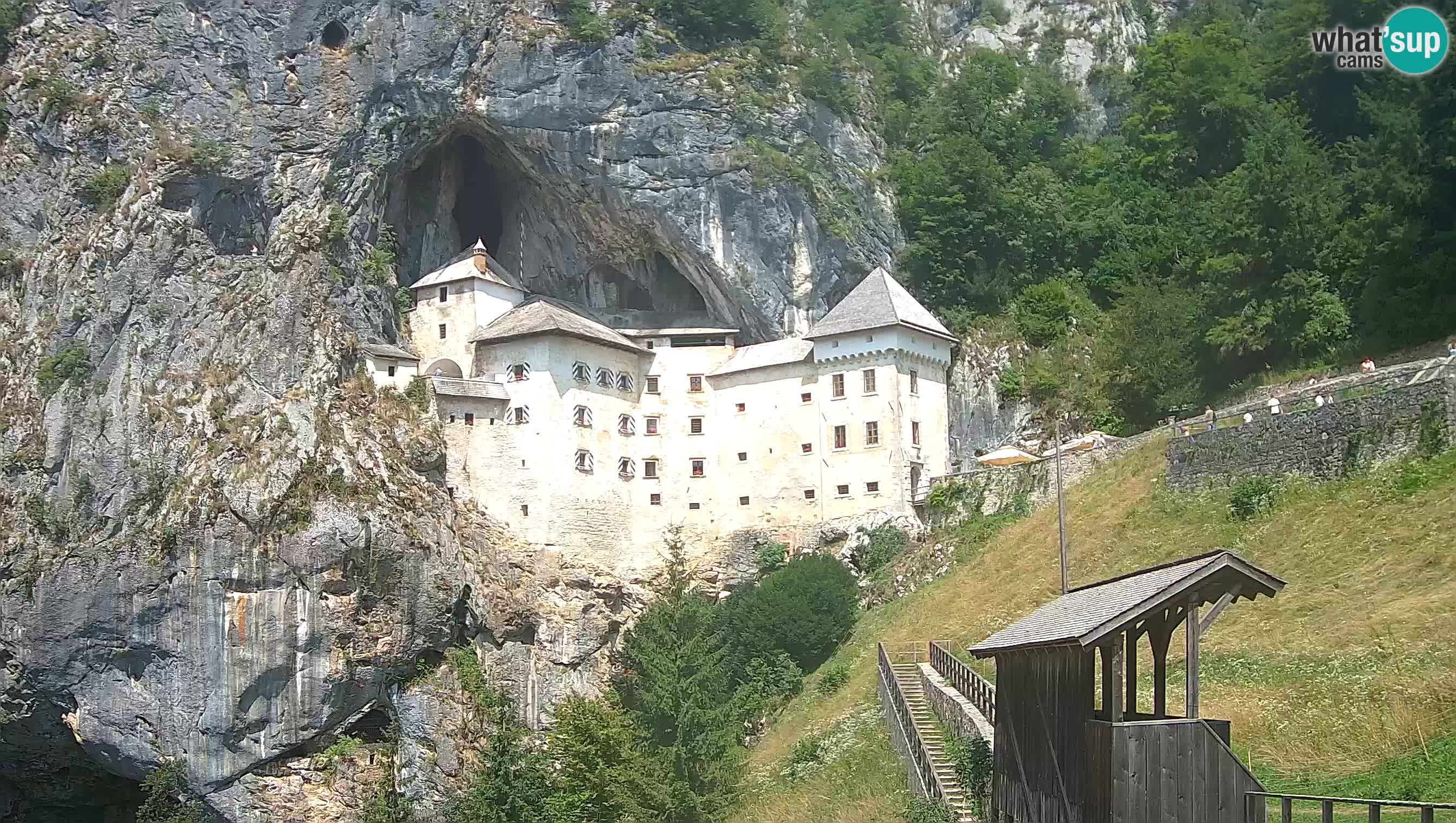 Live Webcam Predjamski grad – Predjama Castle – Postojna – Slovenia
