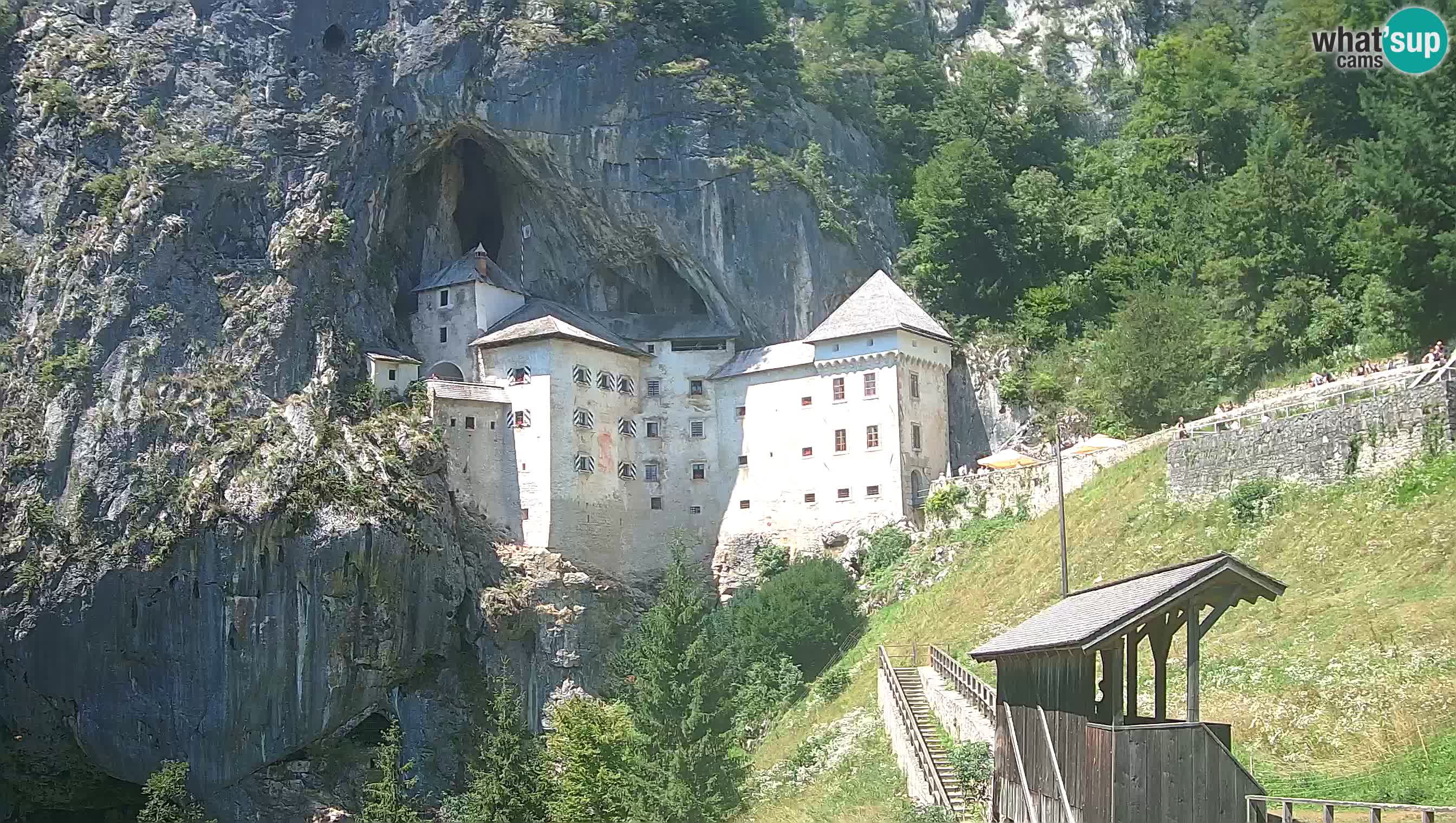 Camera en vivo Castillo de Predjama – Postojna – Eslovenia